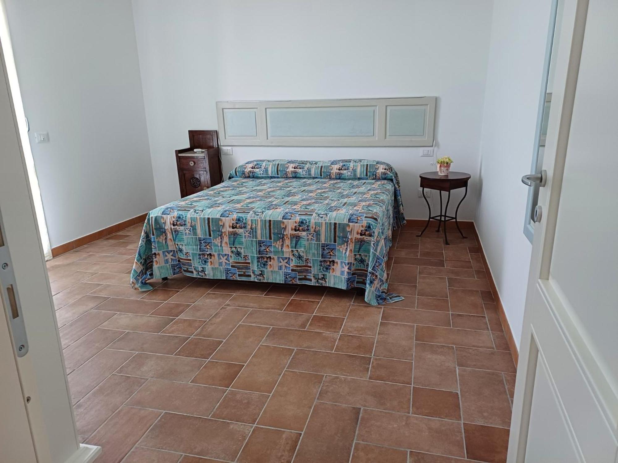 One-Bedroom Apartment with Garden View photo 1