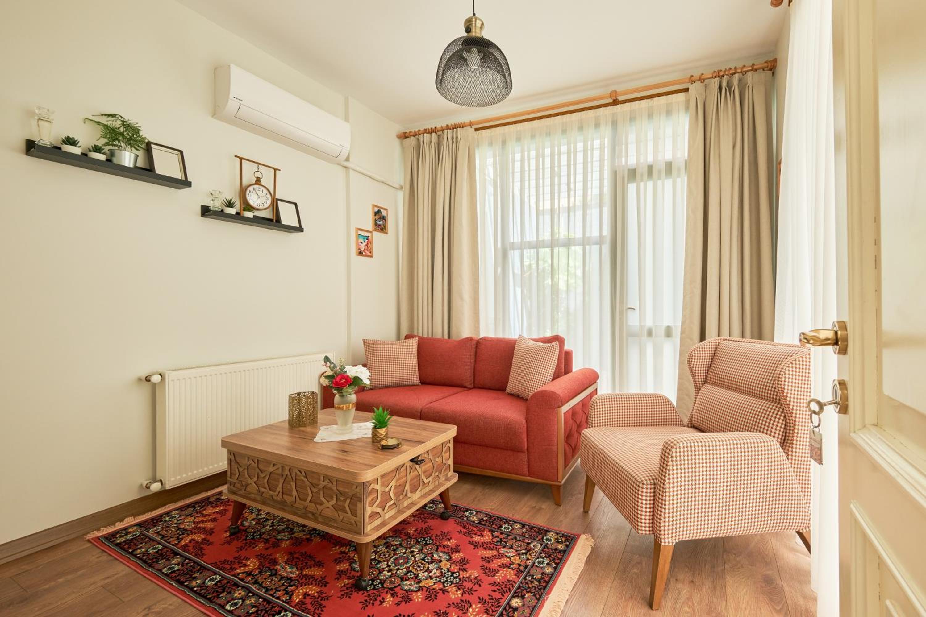 Villa photo 1