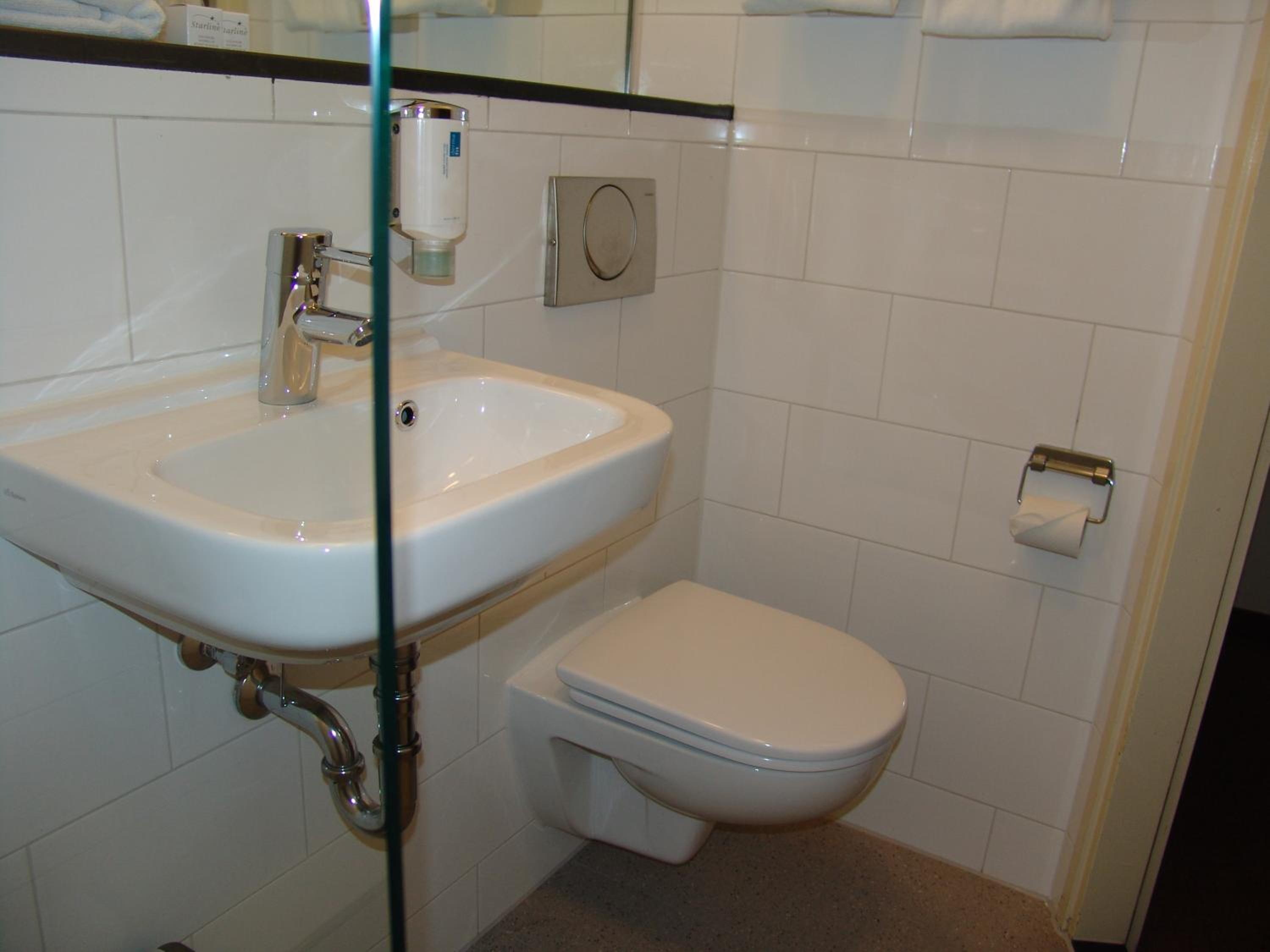 Standard Double Room photo 3