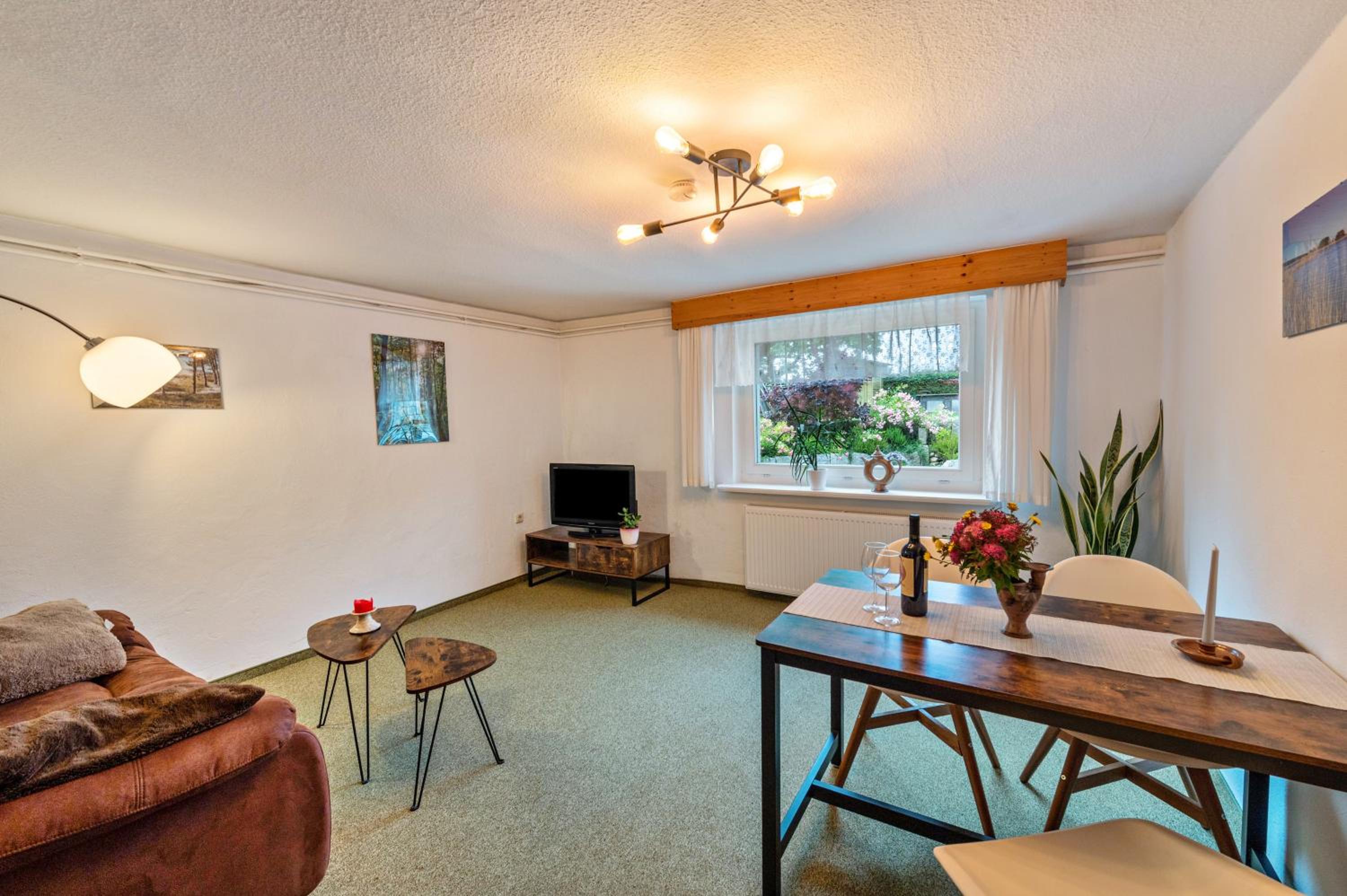 Superior One-Bedroom Apartment