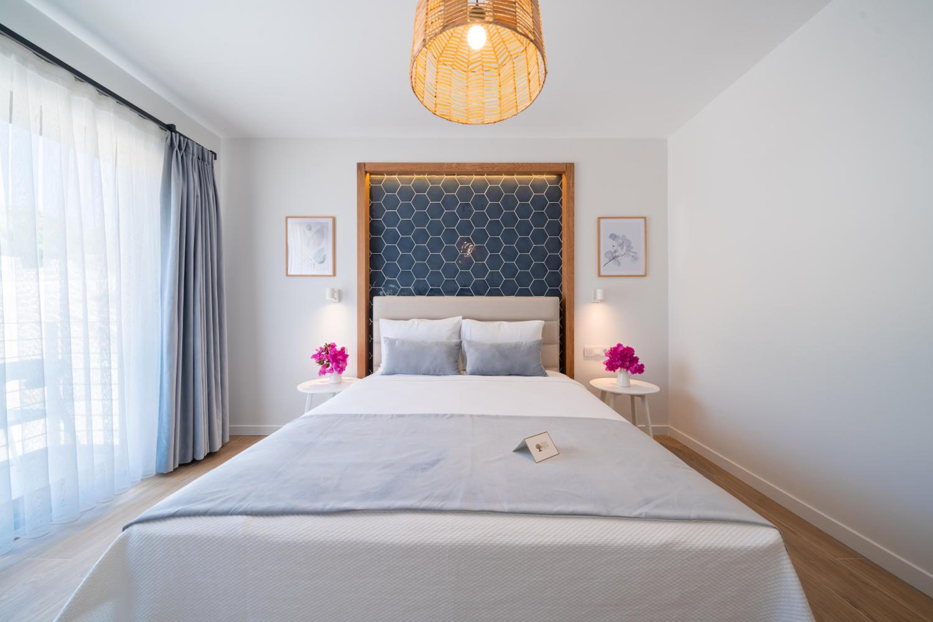 Premium Quadruple Room - Photo 7