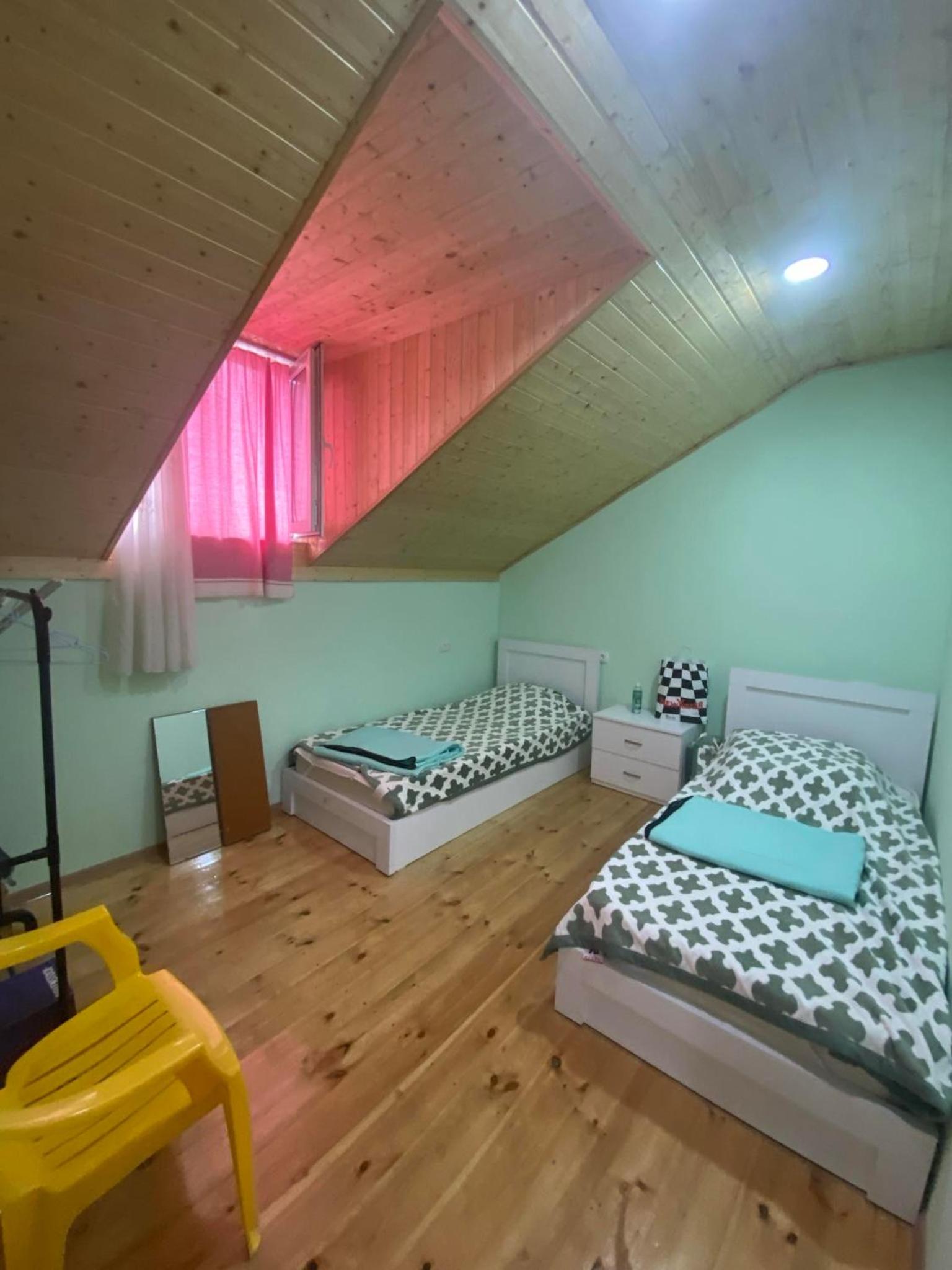 Double Room with Private Bathroom photo 2