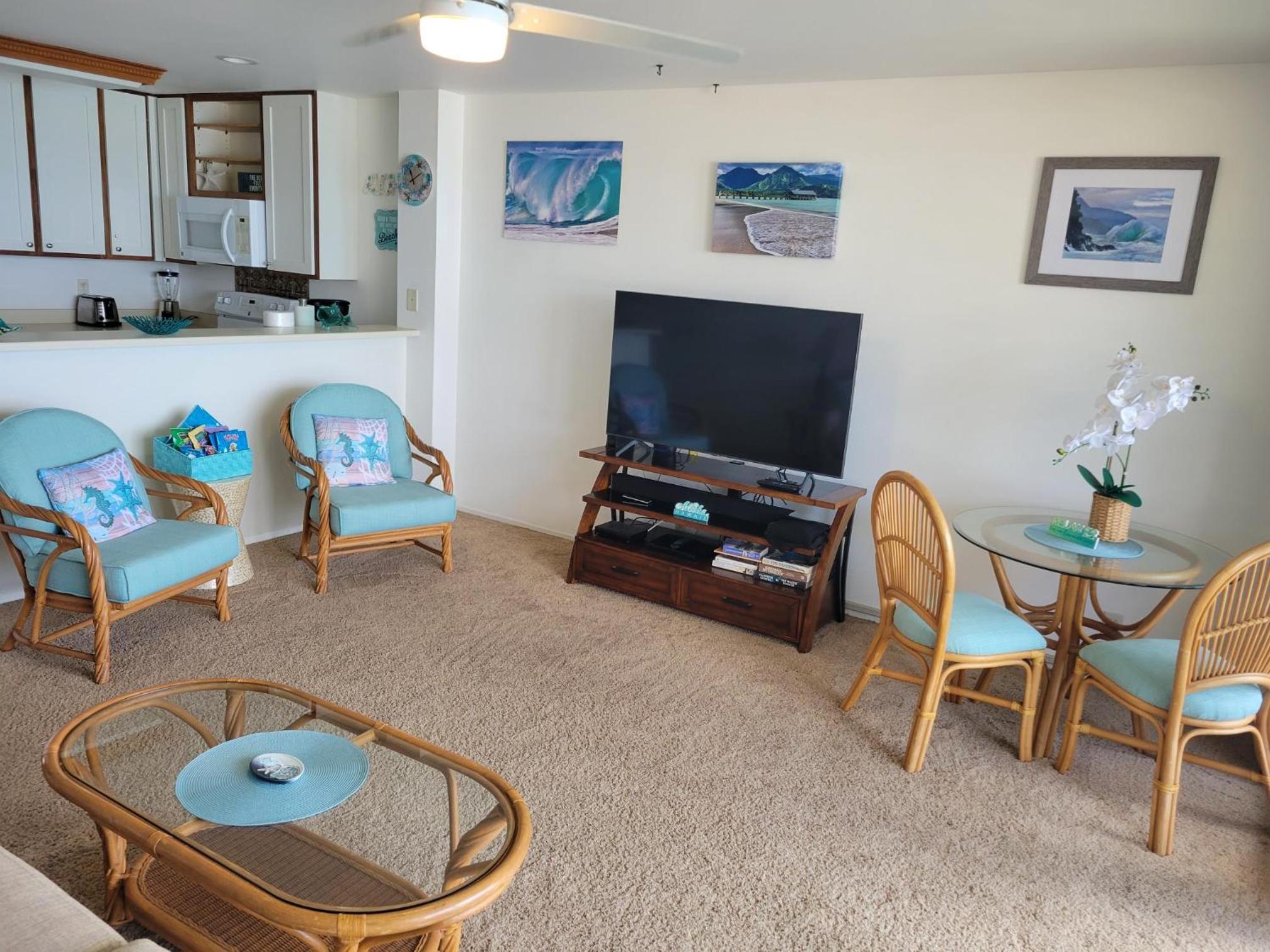 One-Bedroom Apartment - Oceanfront photo 3
