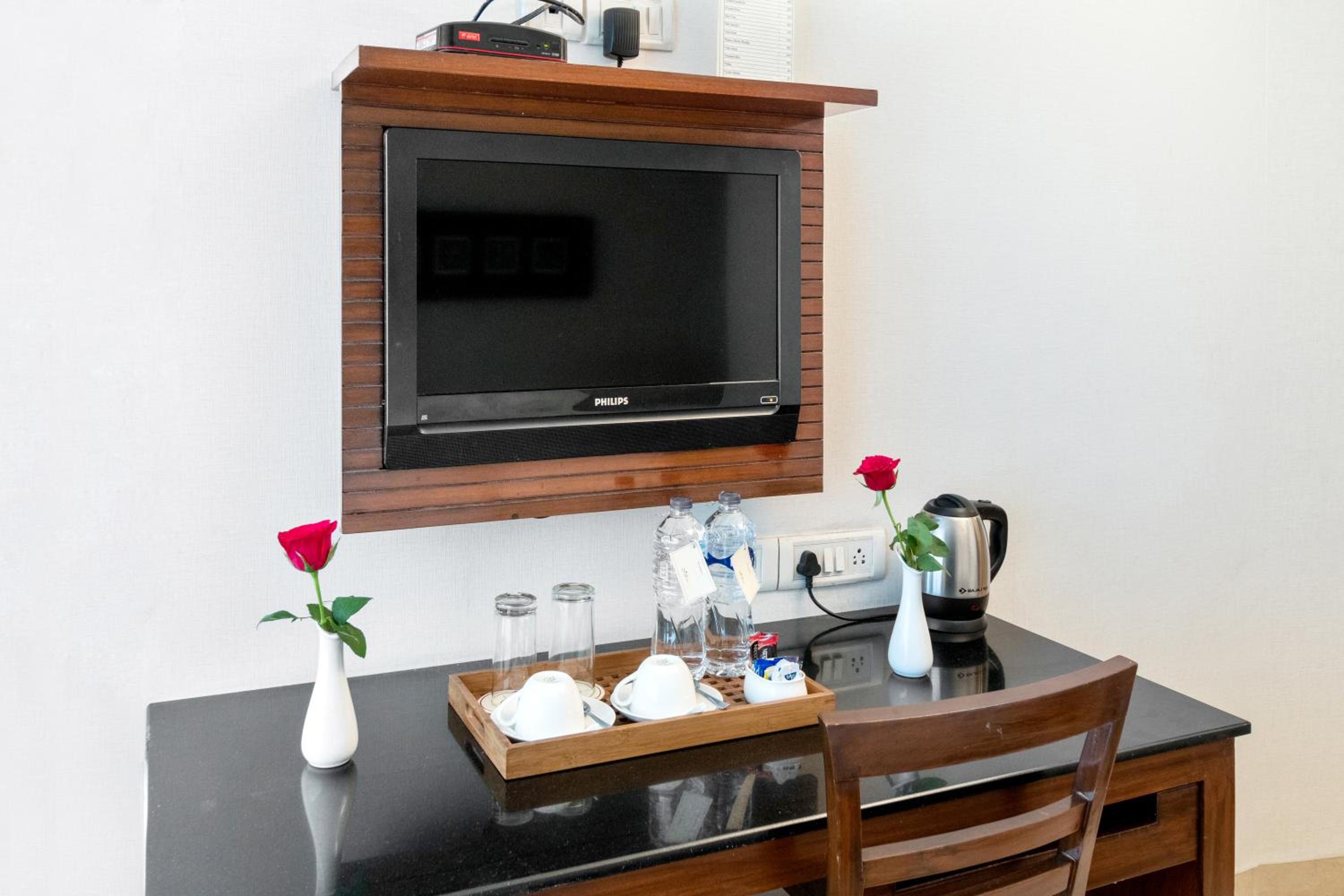 Deluxe Double or Twin Room - Photo 23