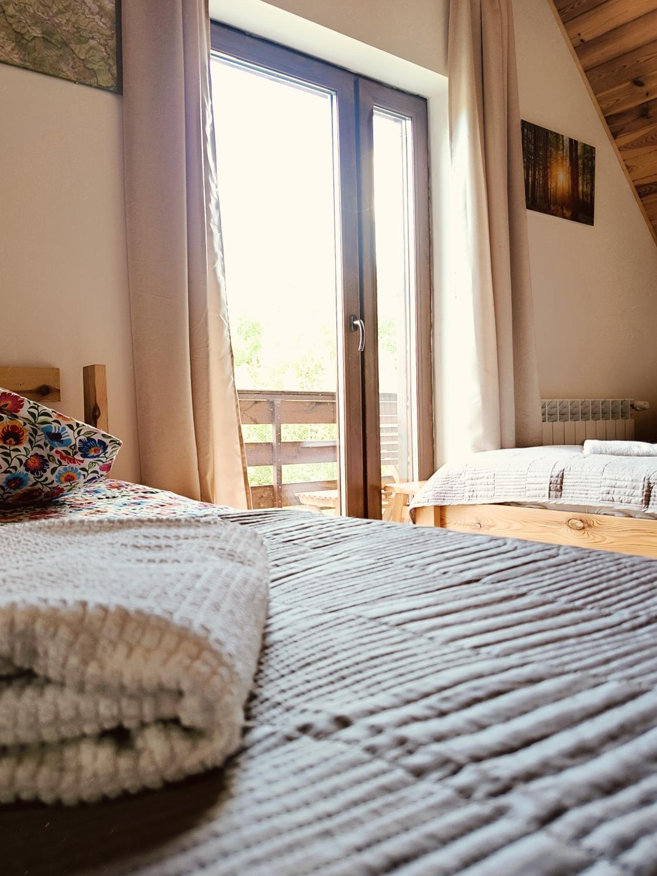 Twin Room with Mountain View