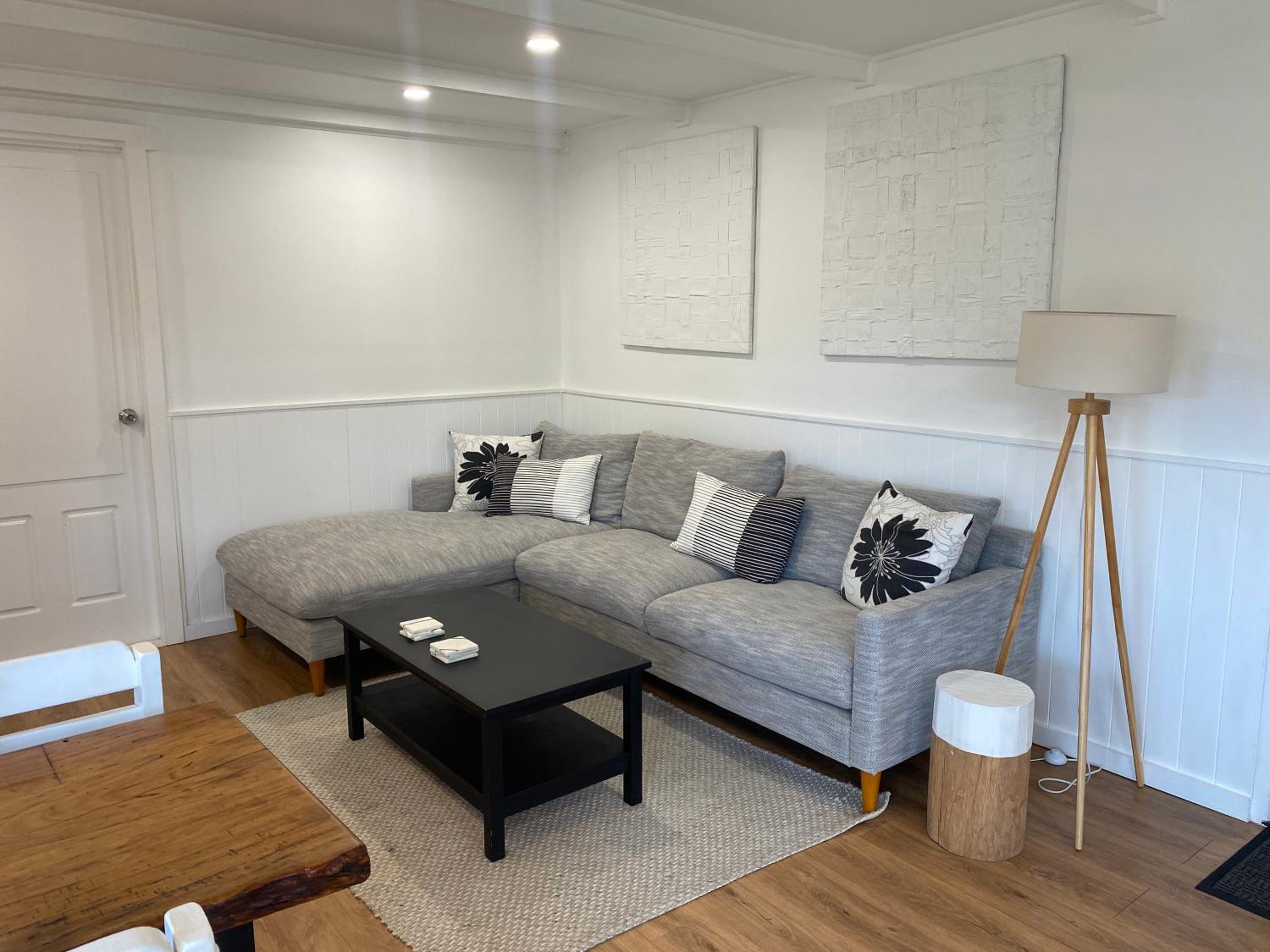 Two-Bedroom House photo 3