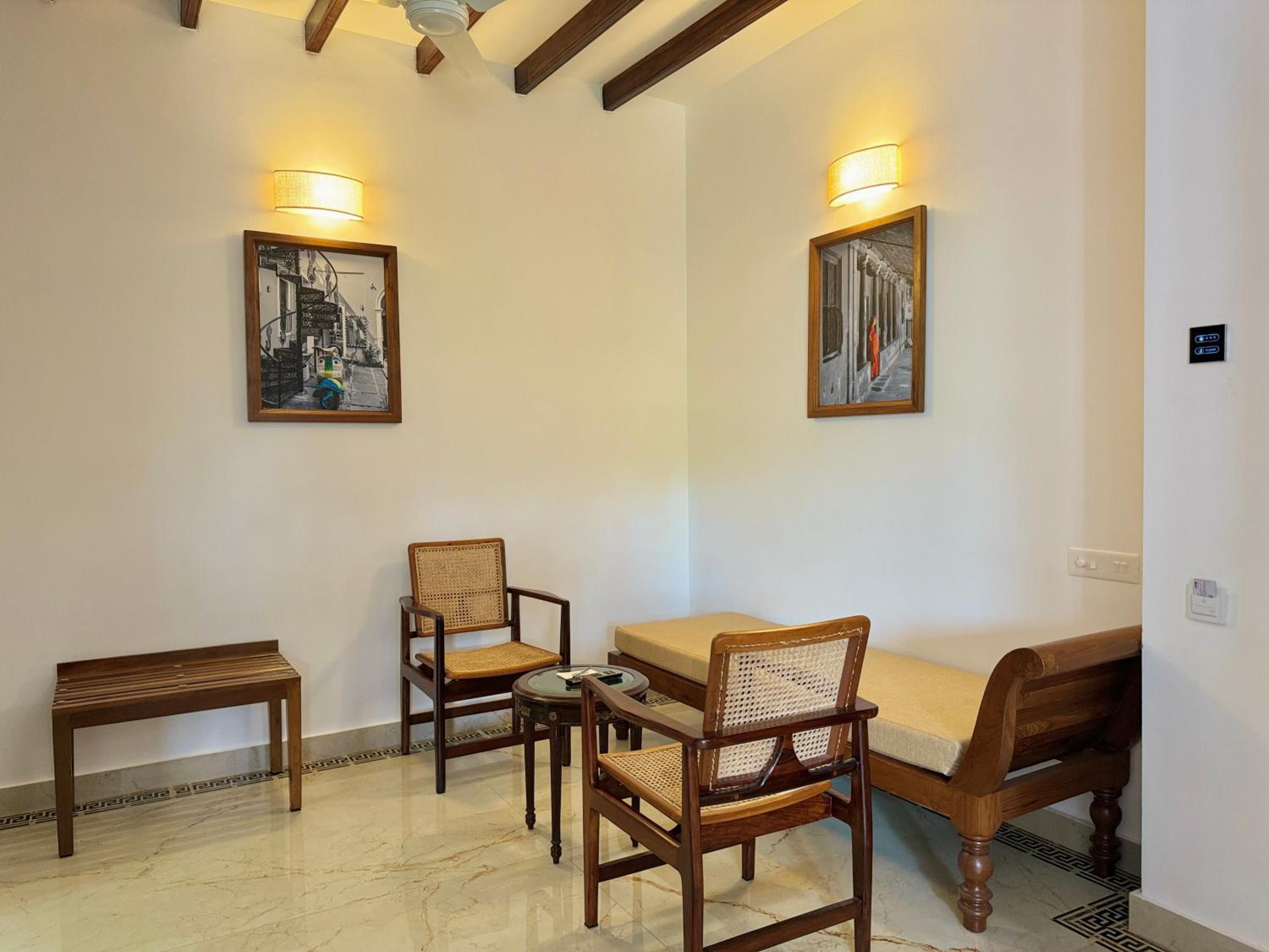 Suite with Sea View - Photo 11