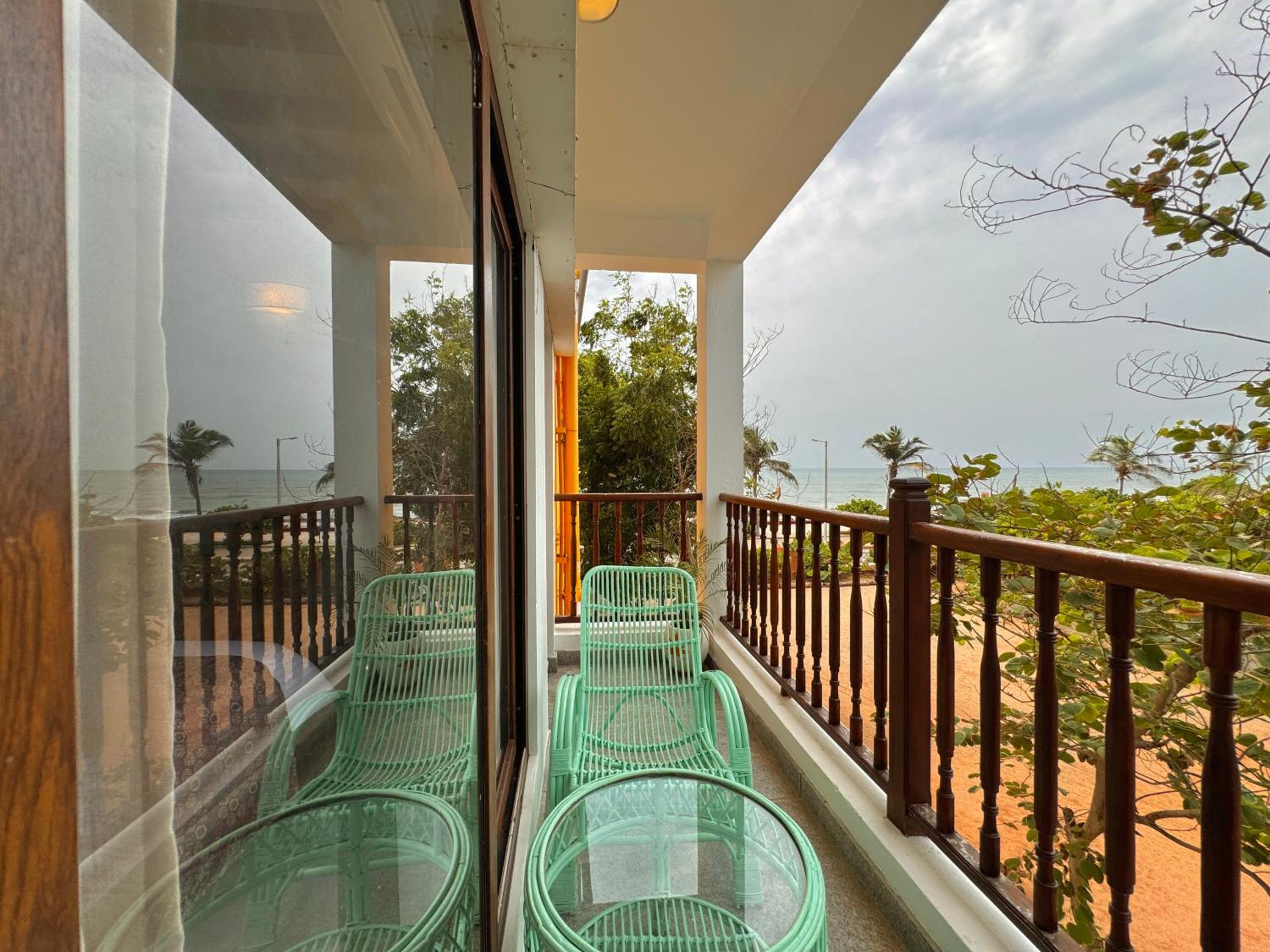 Suite with Sea View - Photo 4