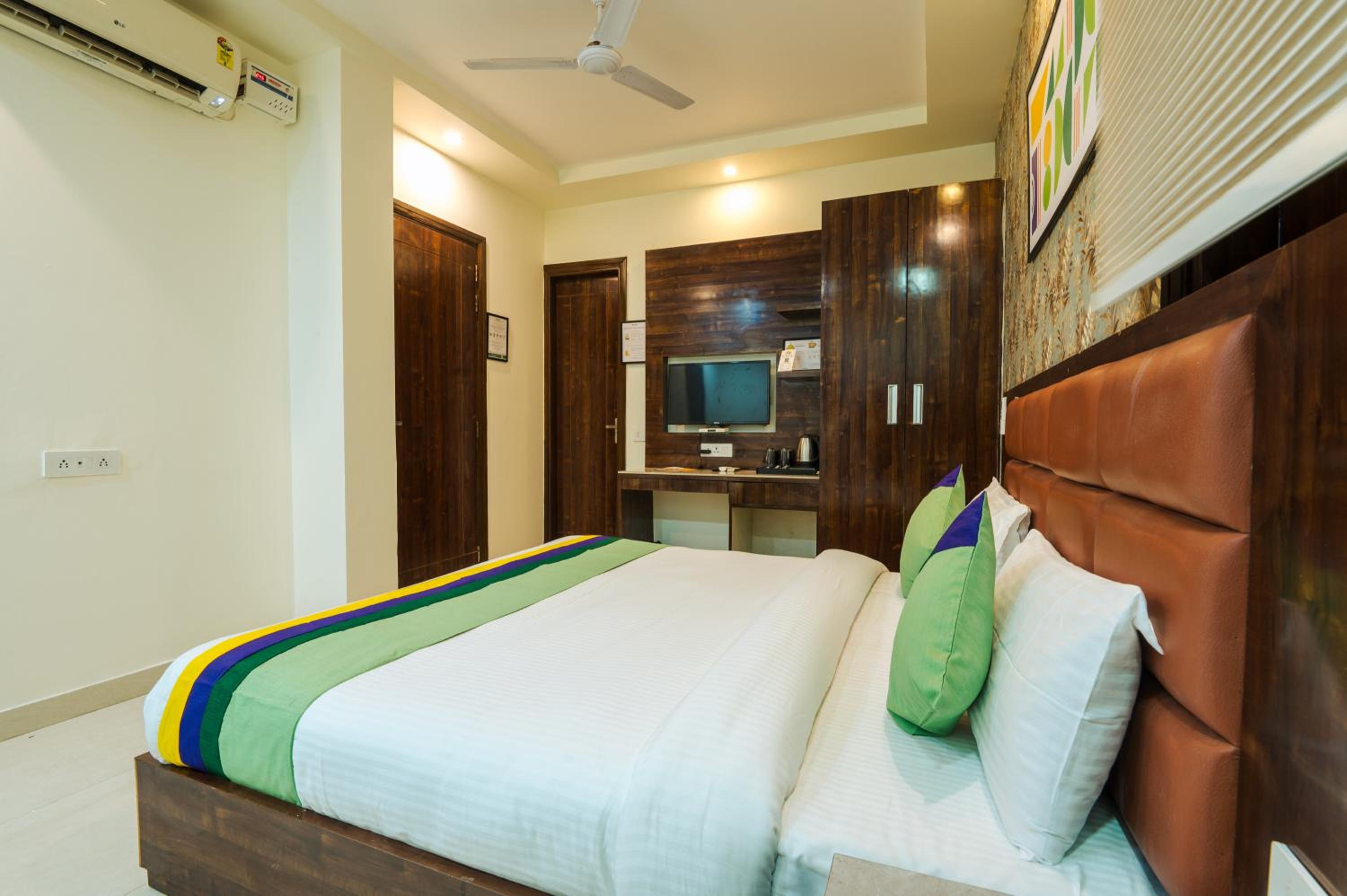 Economy Double Room