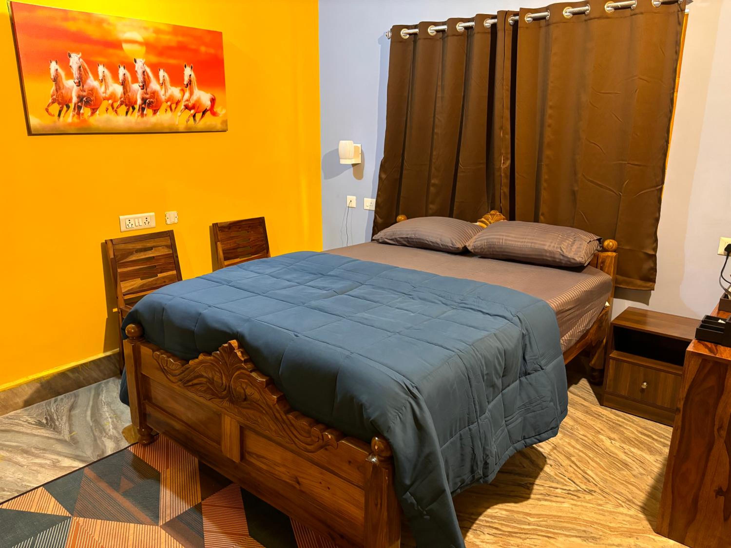 Deluxe Room - Photo 11