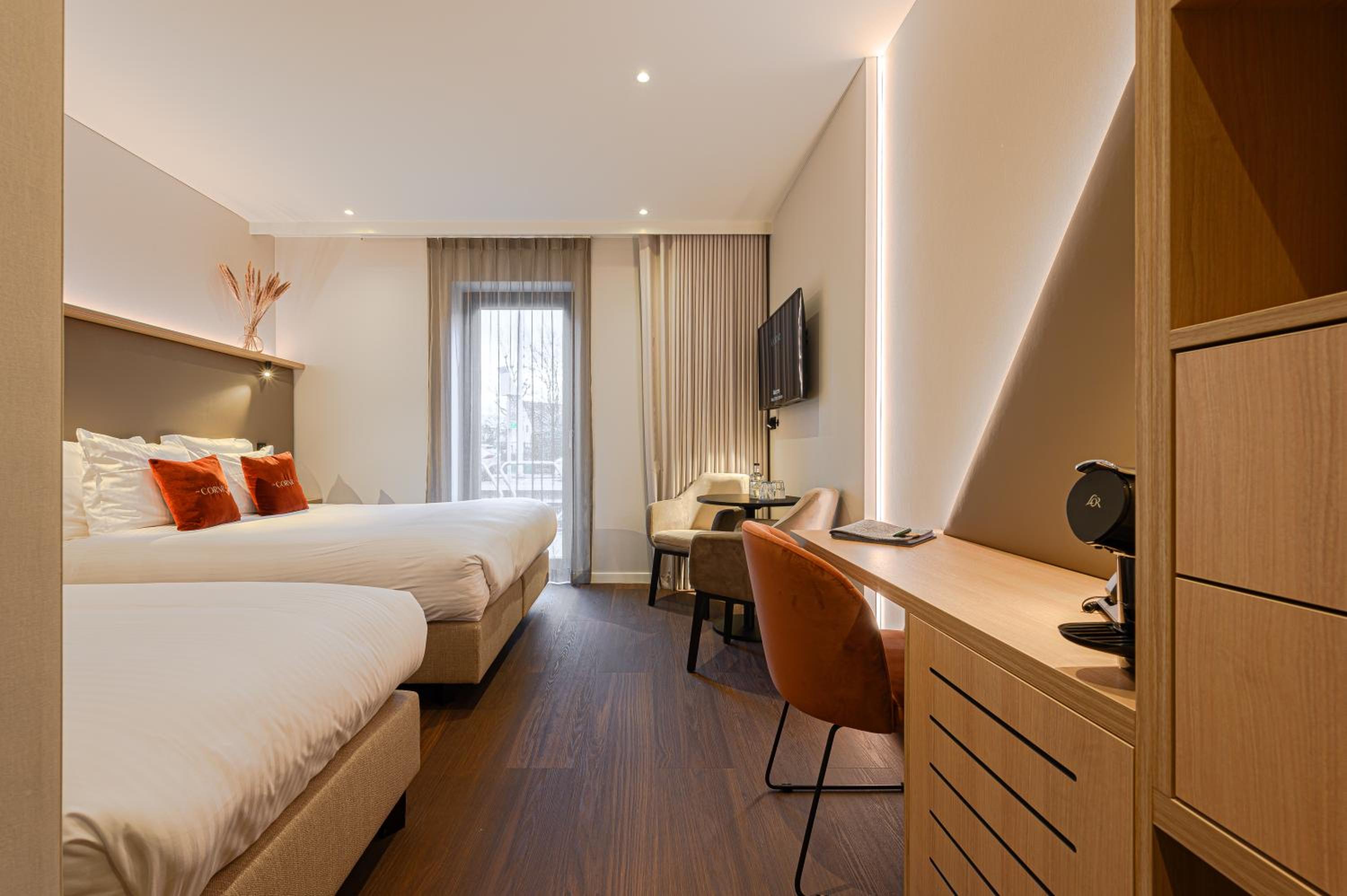 Deluxe Triple Room - Photo 3