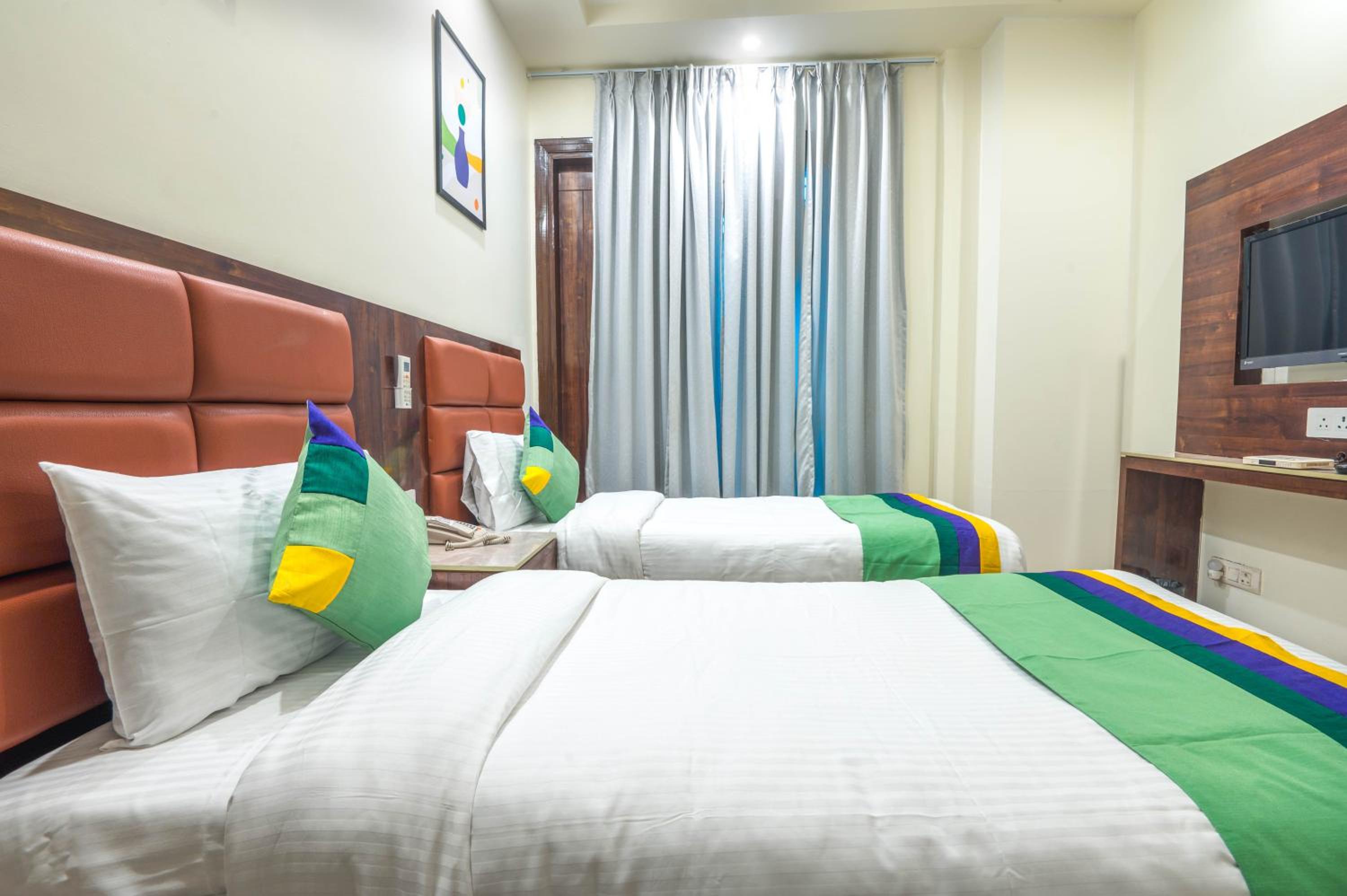 Deluxe Double Room photo 3
