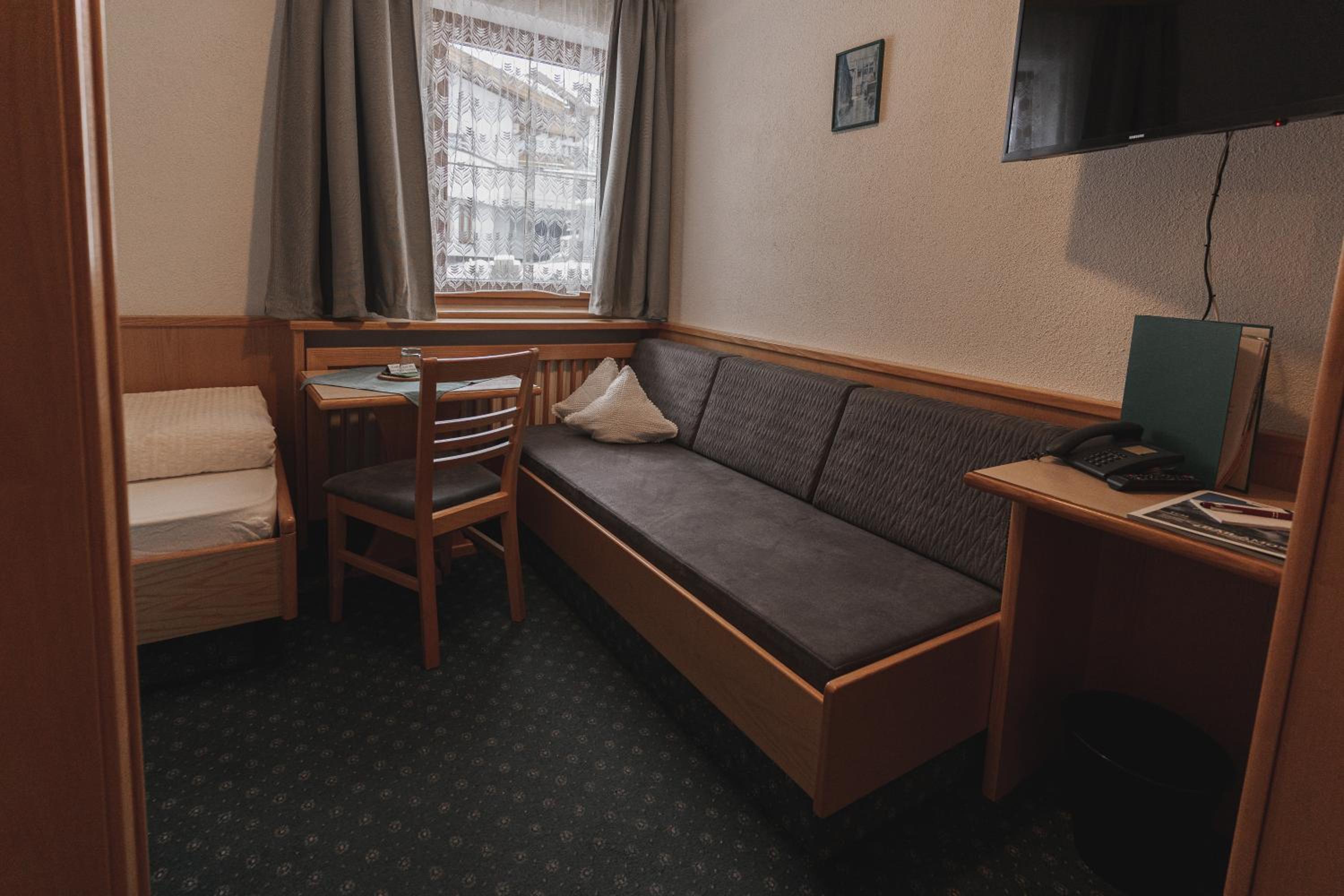 Single Room photo 1