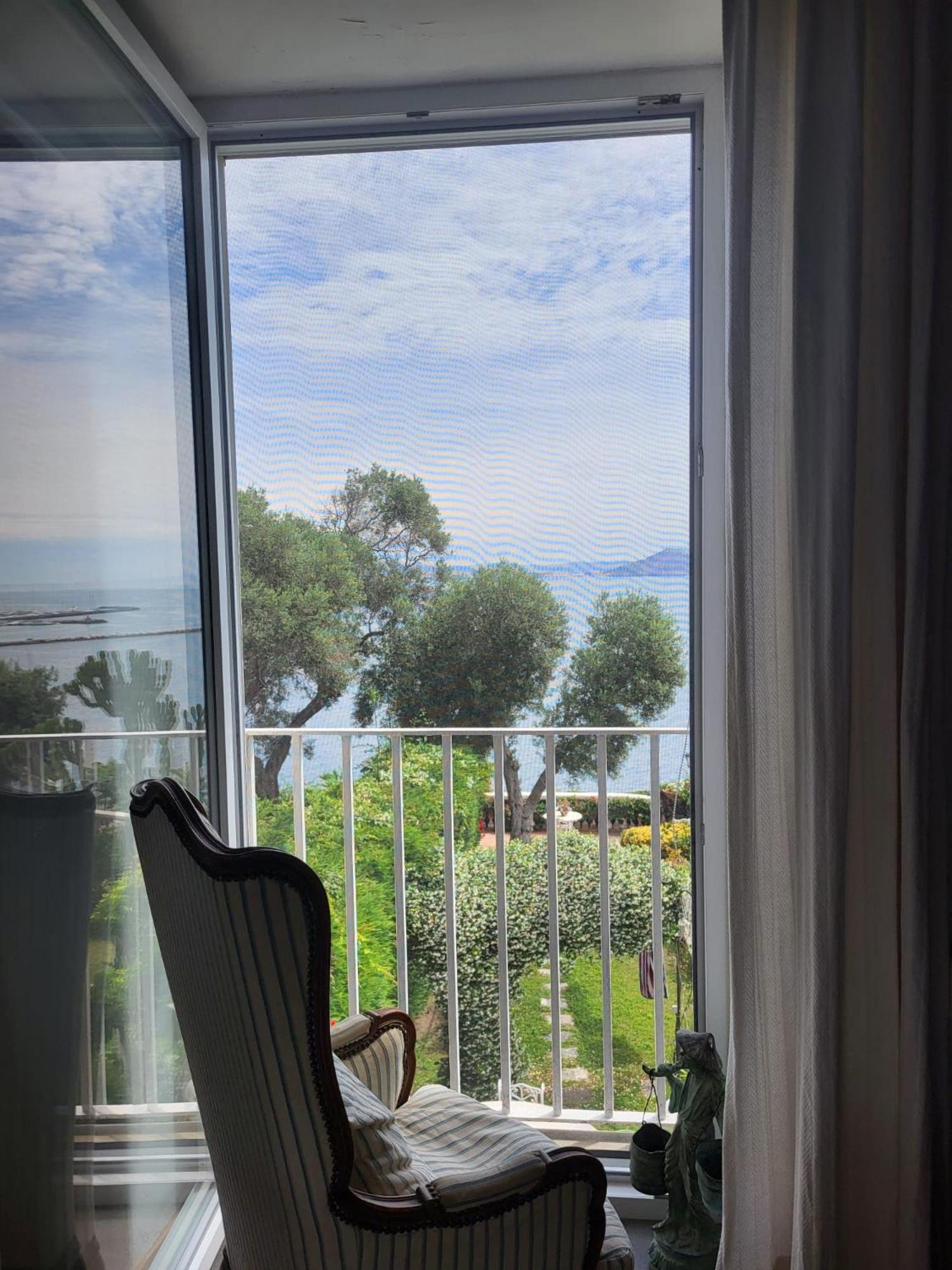 Double Room with Sea View - Photo 25