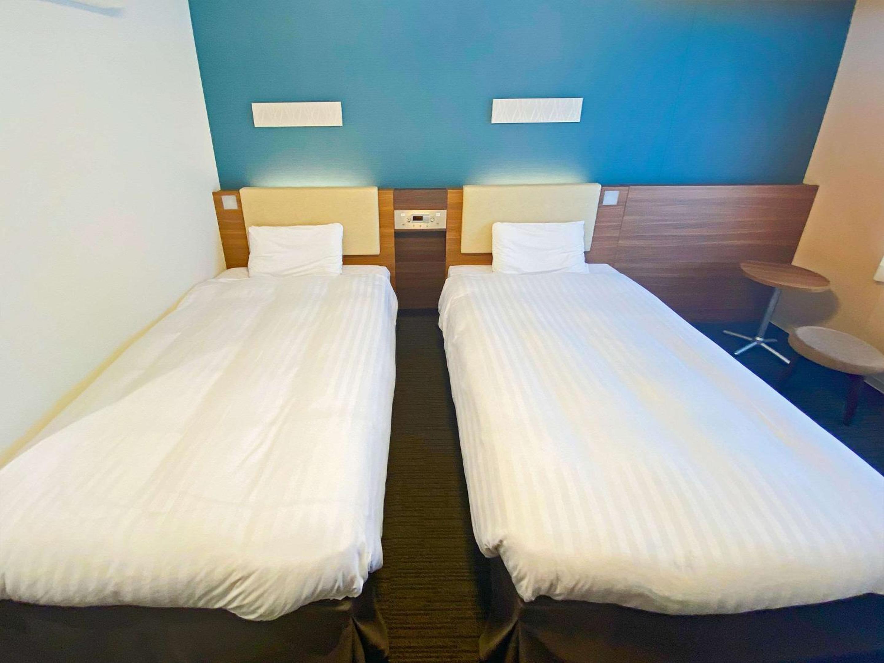 Superior Twin Room - Non-Smoking