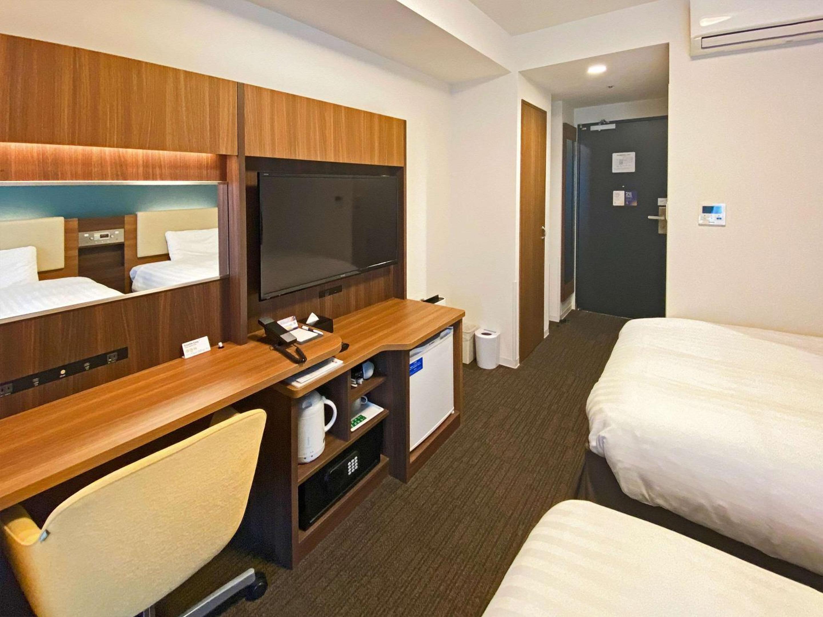 Superior Twin Room - Non-Smoking