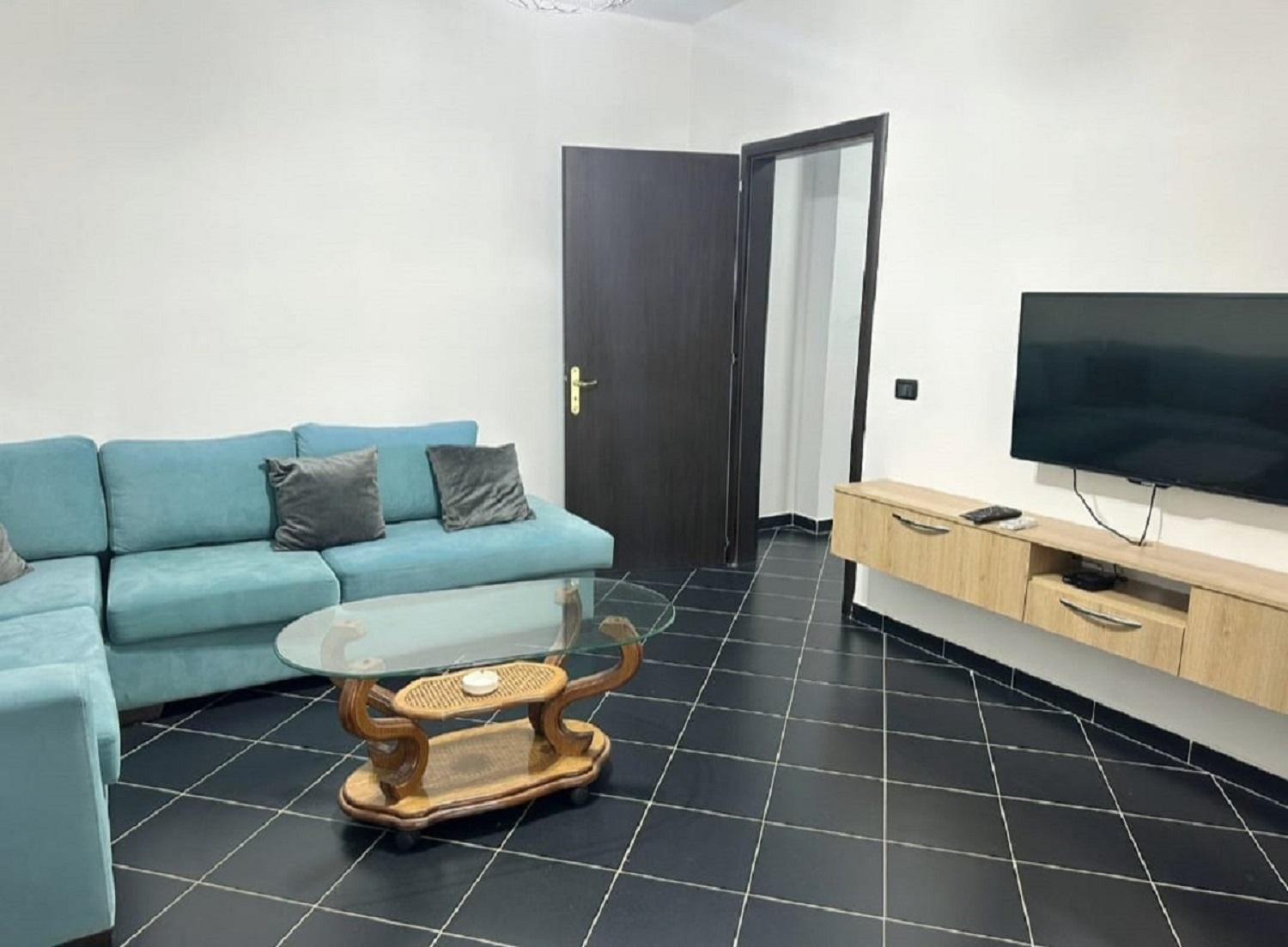 One-Bedroom Apartment photo 2