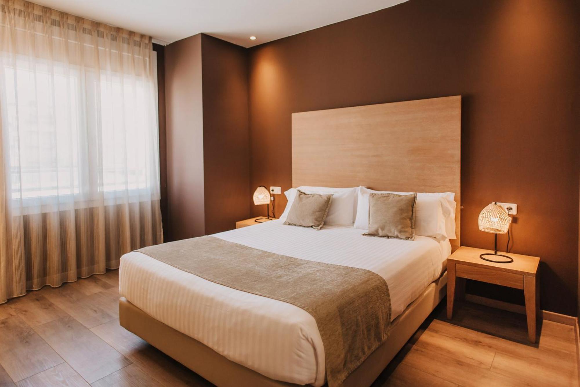 Double or Twin Room - Photo 1