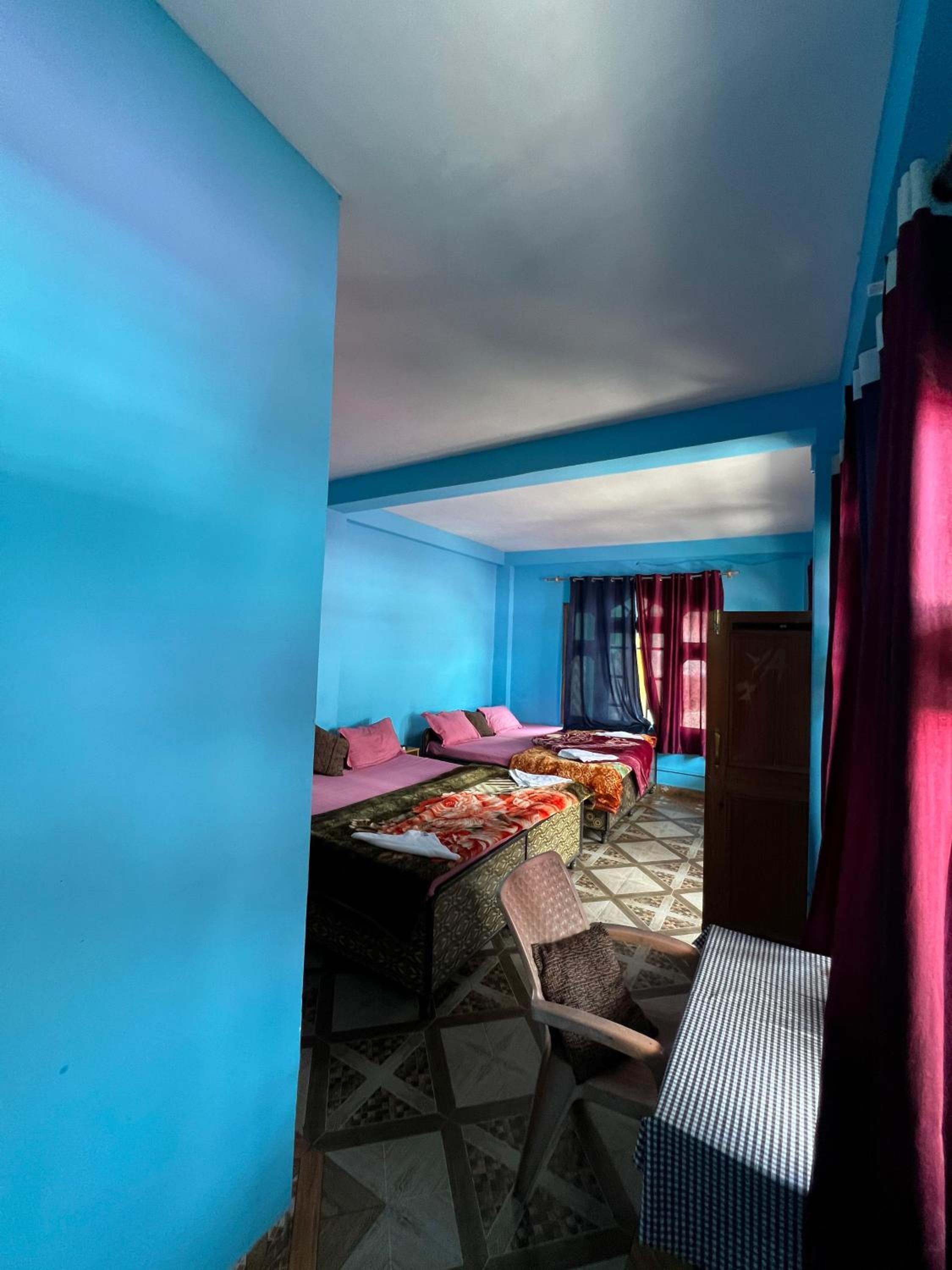 Quadruple Room with Mountain View photo 1