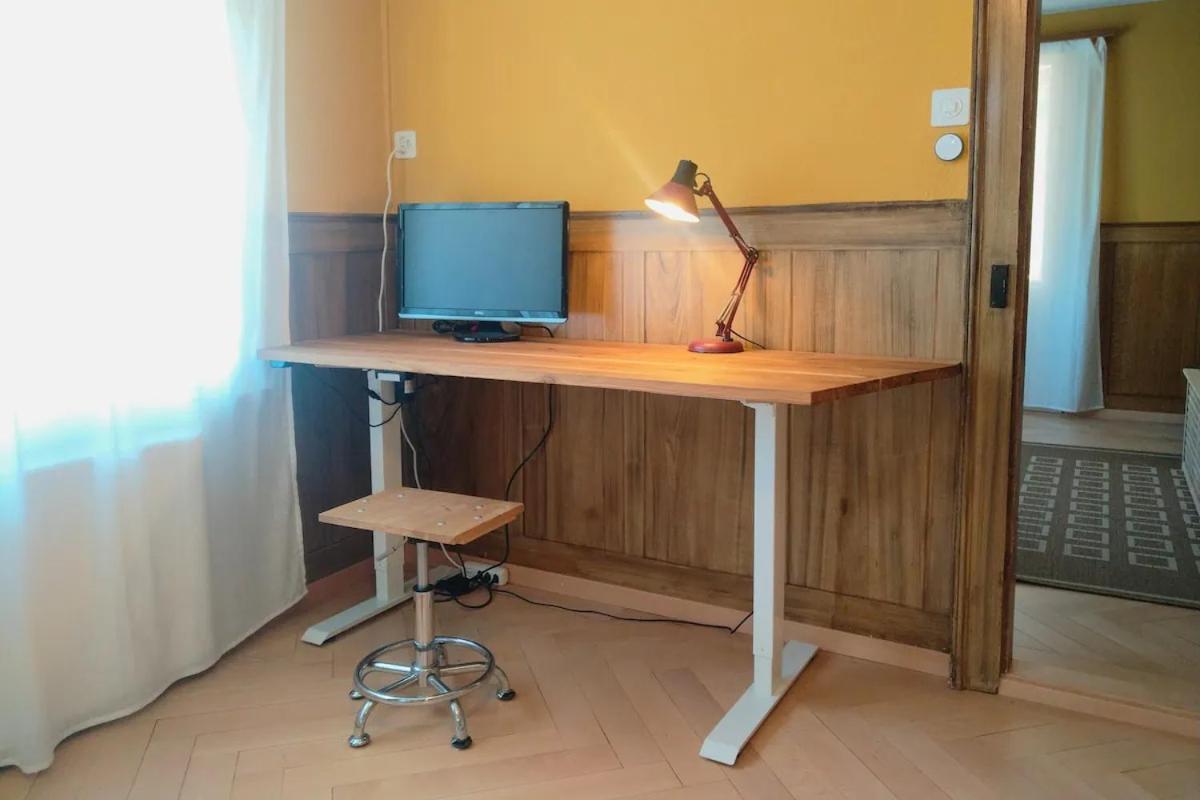 Three-Bedroom Apartment with View photo 3