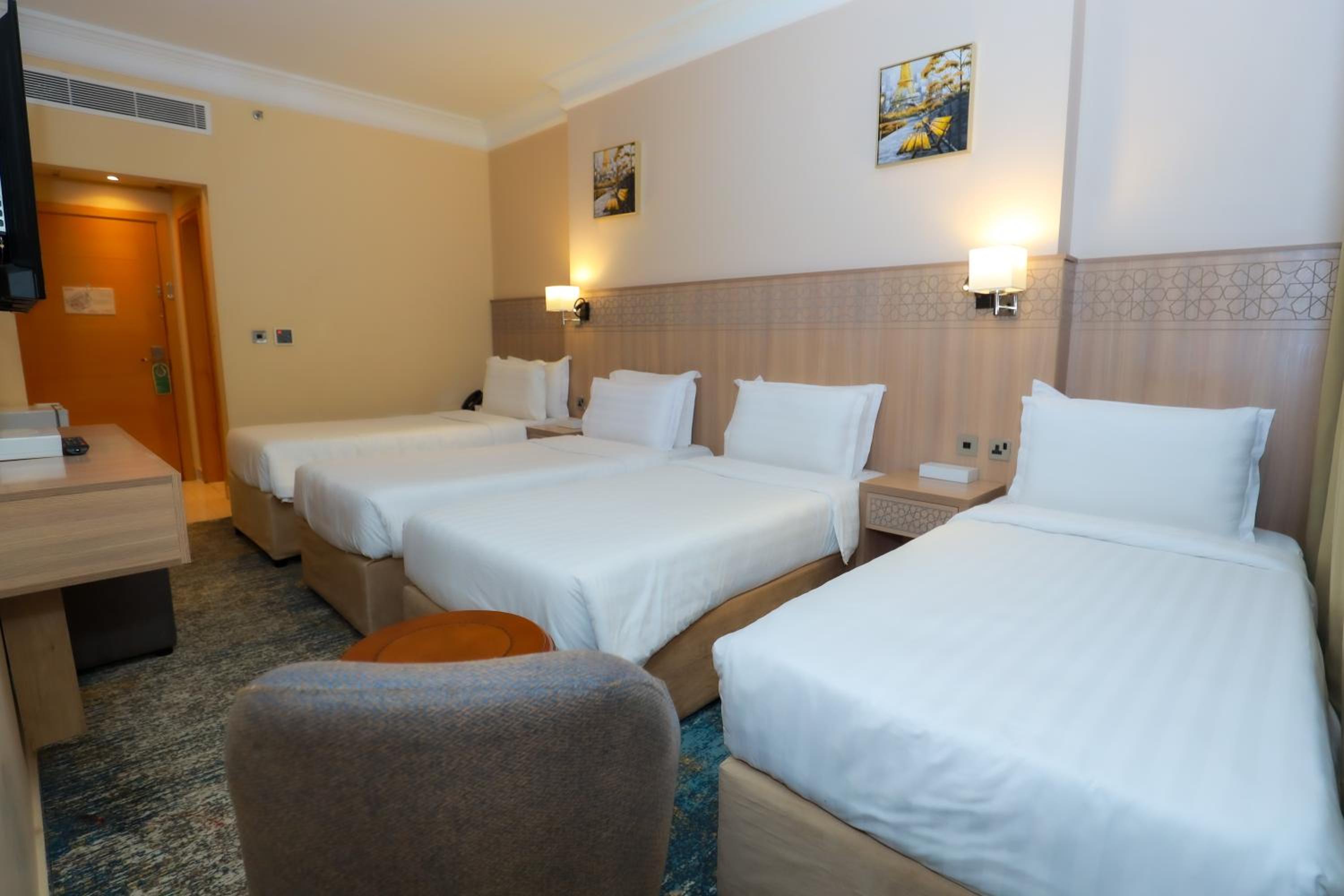Quadruple Room photo 2
