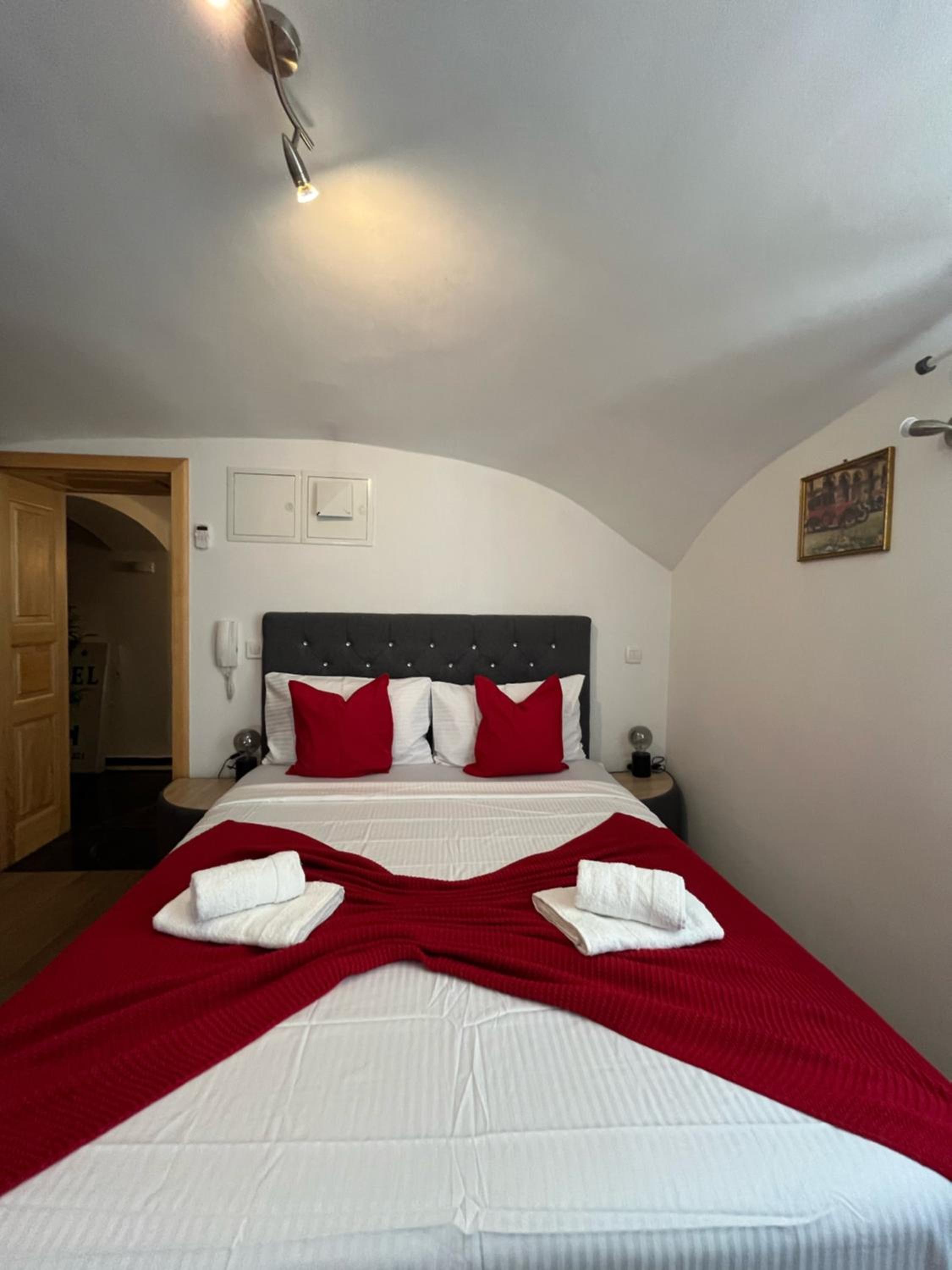 Economy Double Room