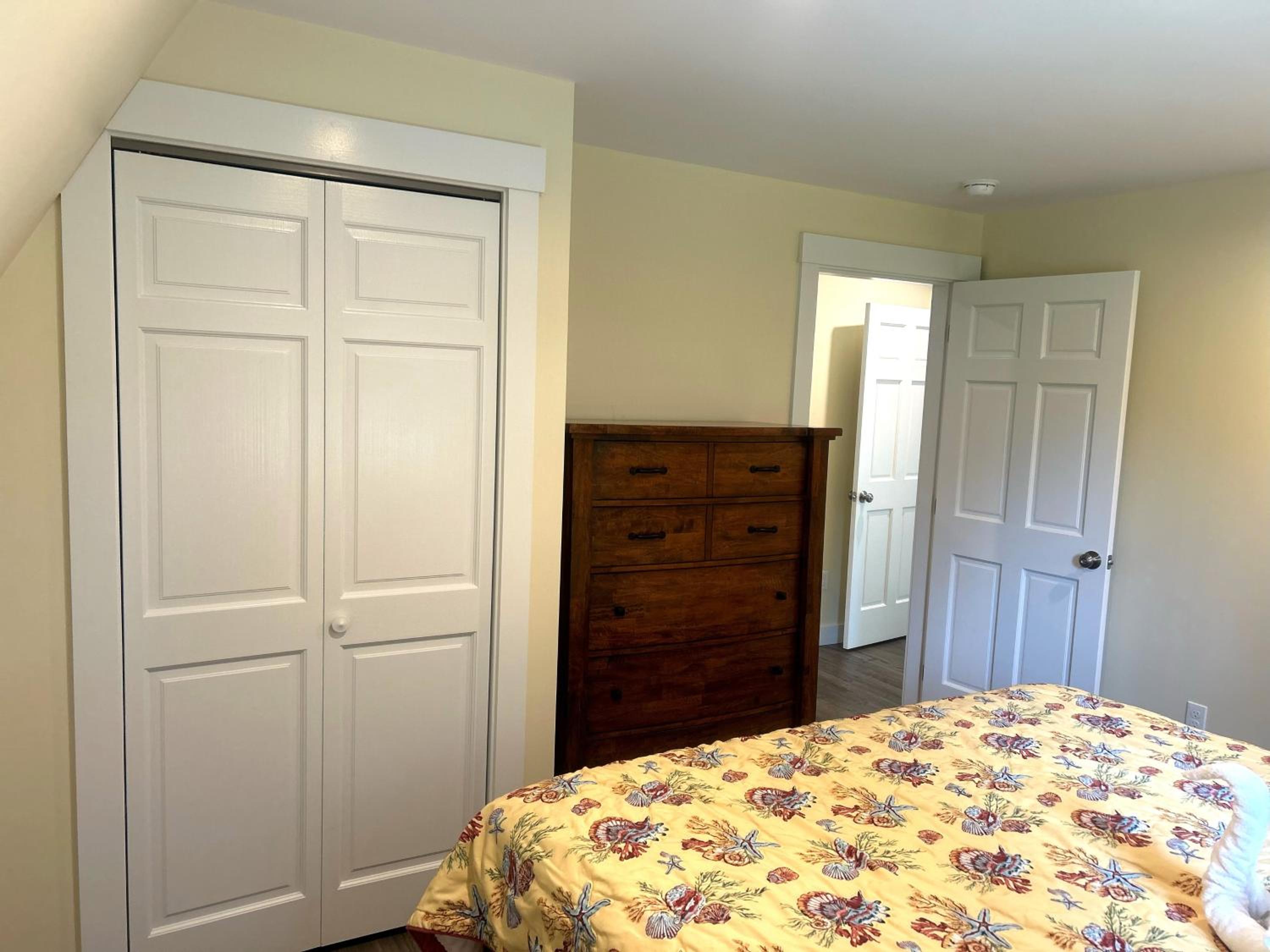 Carriage House Apartment (Off Site) - Photo 12