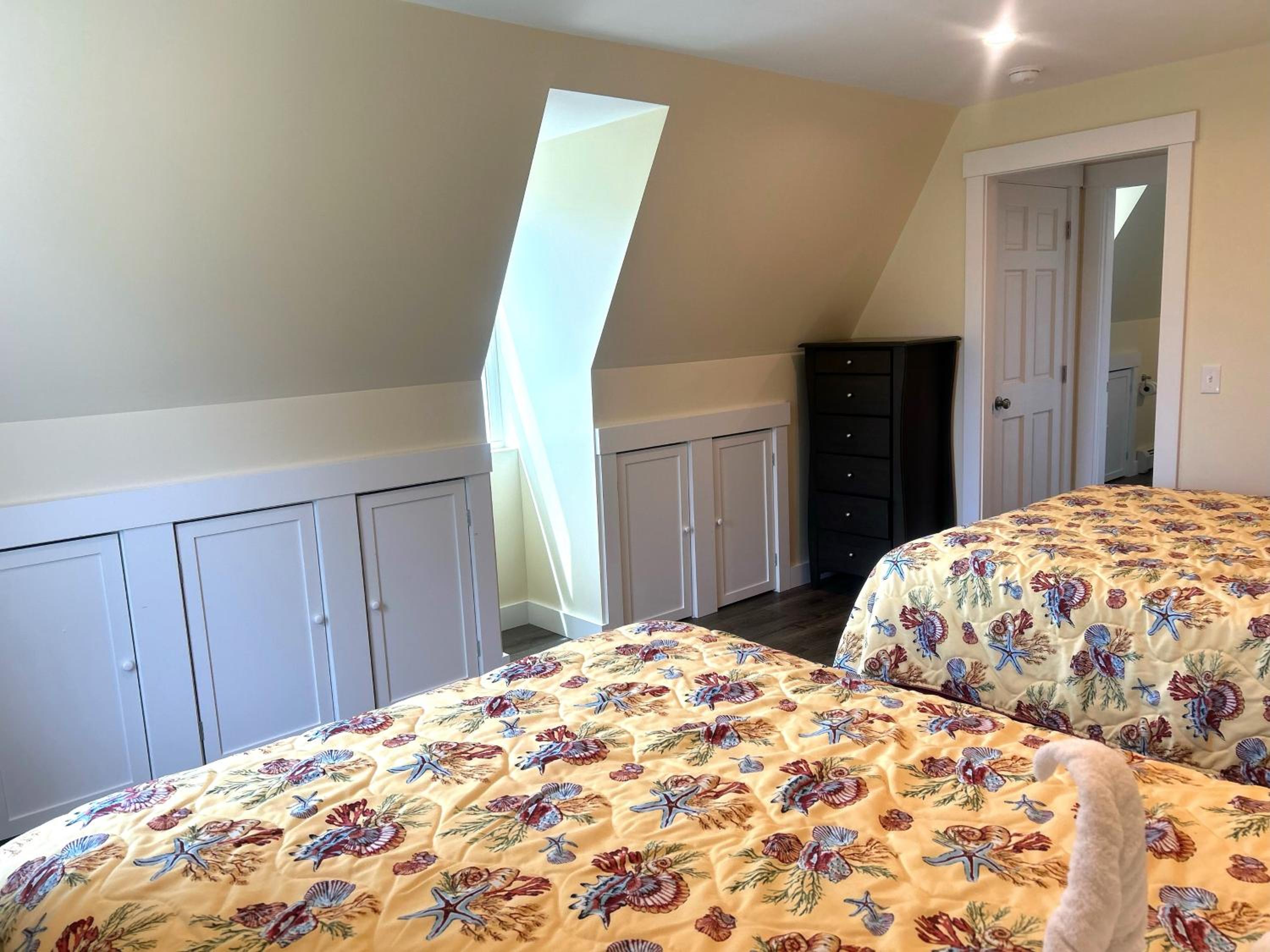 Carriage House Apartment (Off Site) - Photo 6