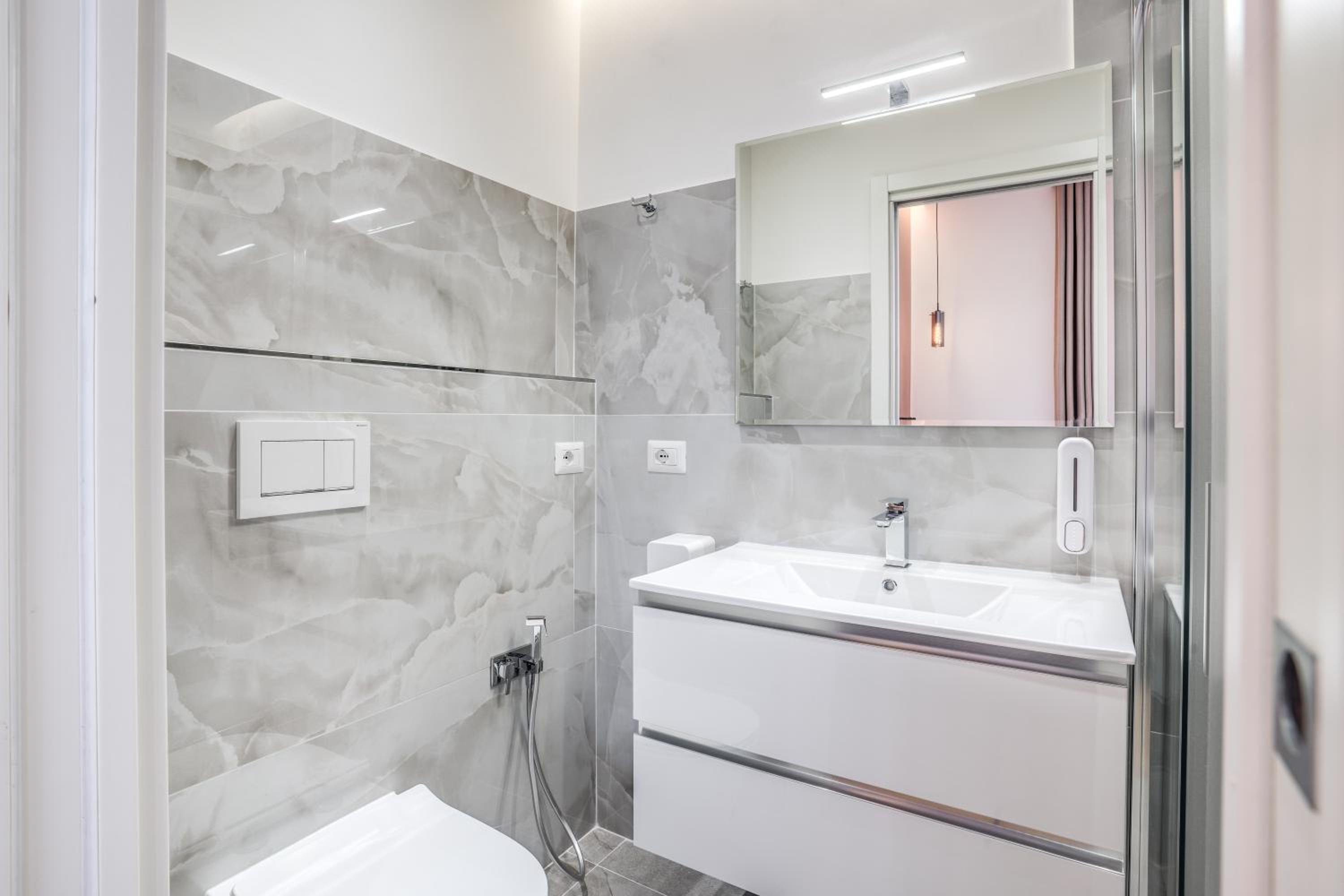 Double Room with Private Bathroom photo 3