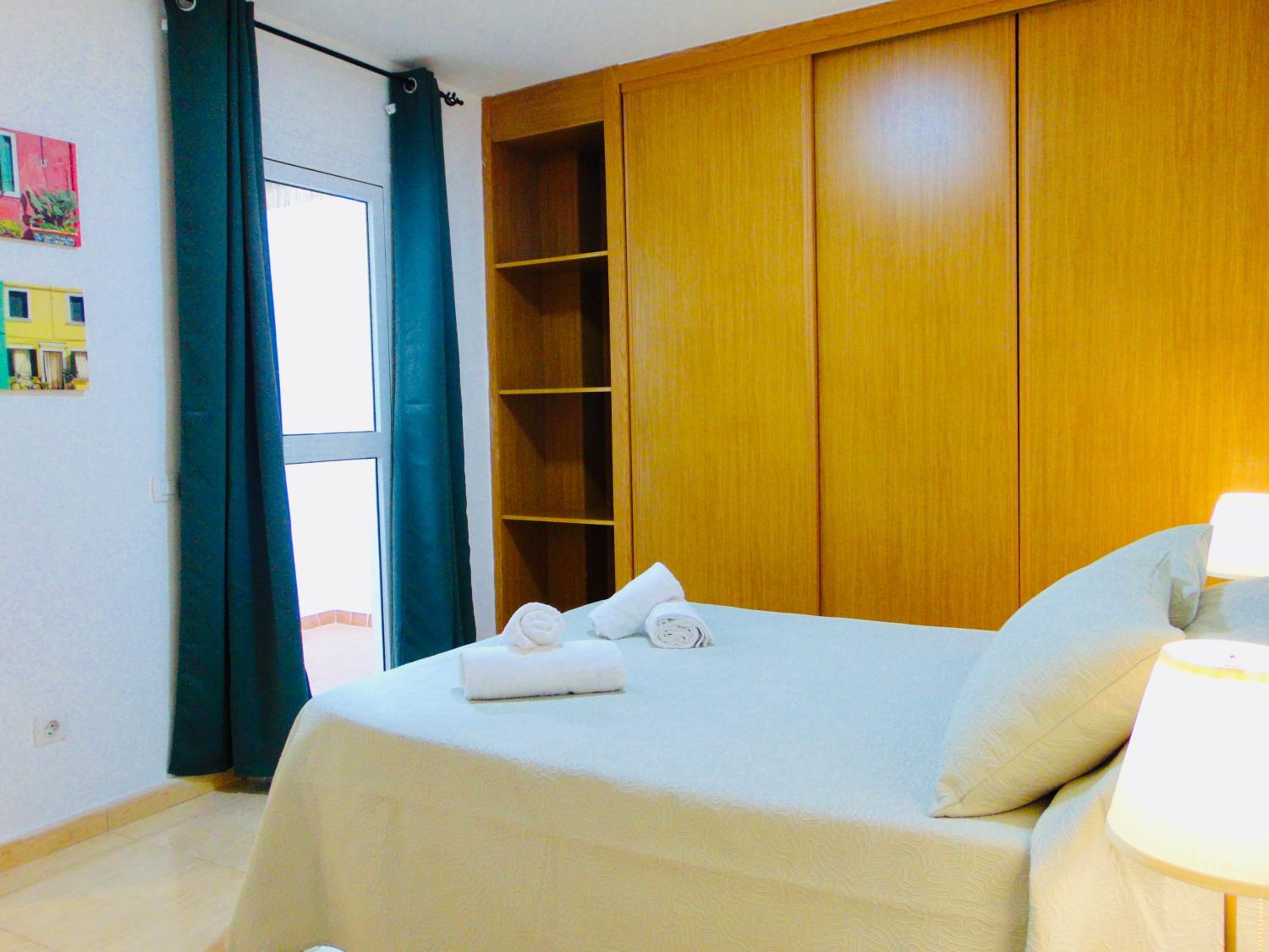 Three-Bedroom Apartment photo 2
