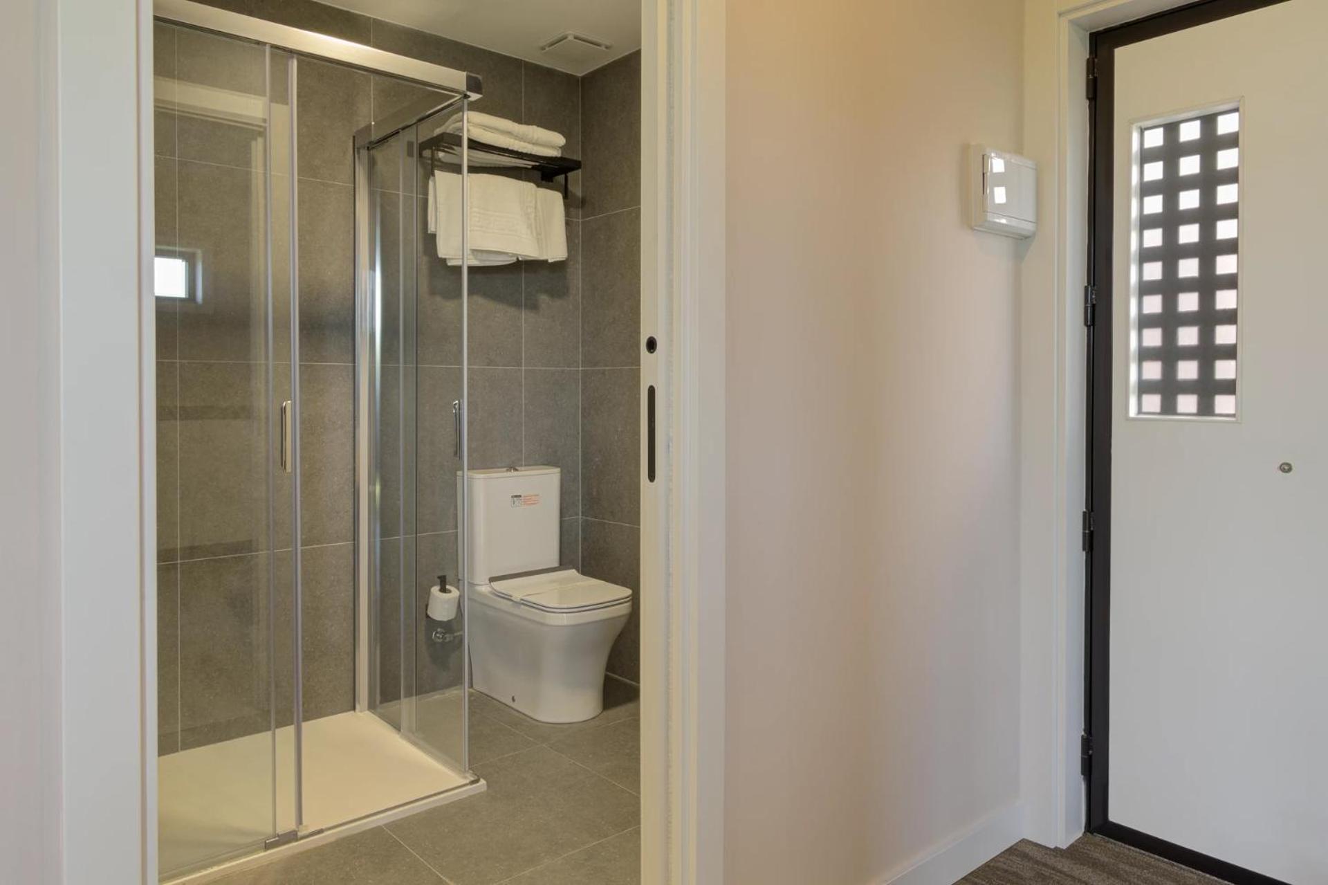 Double Room with Private Bathroom photo 3