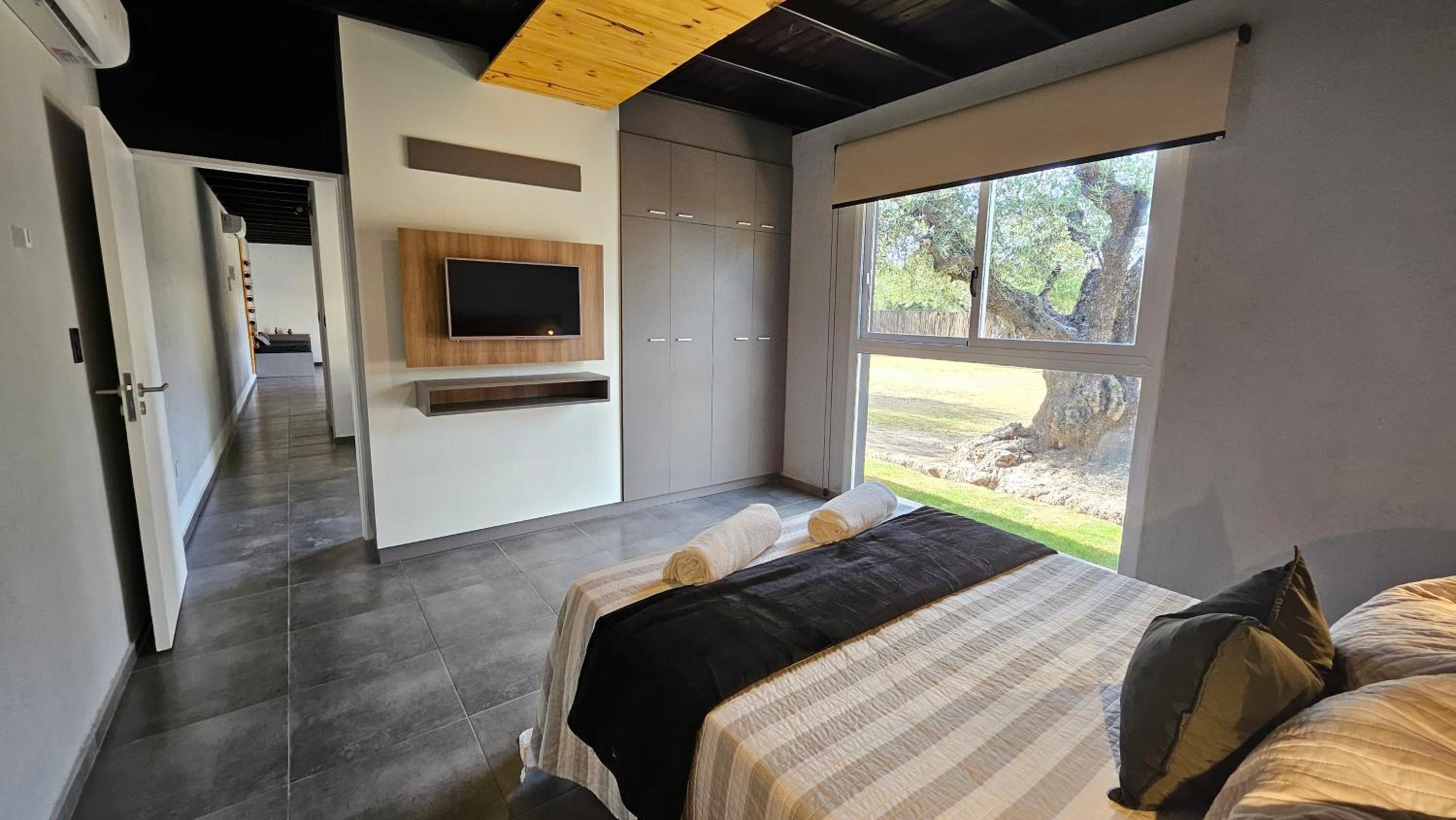 Two-Bedroom Villa photo 2