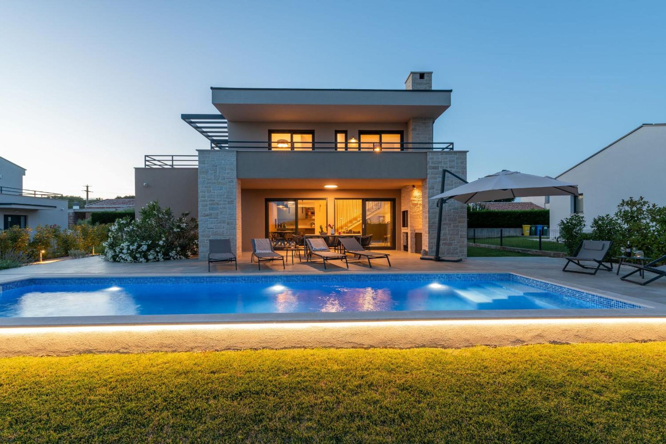 Villa with Private Pool photo 2