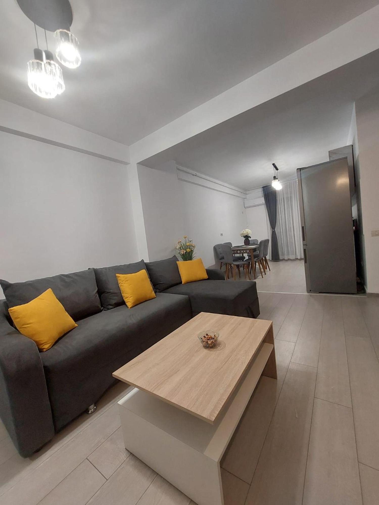 One-Bedroom Apartment with Balcony and Sea View photo 1