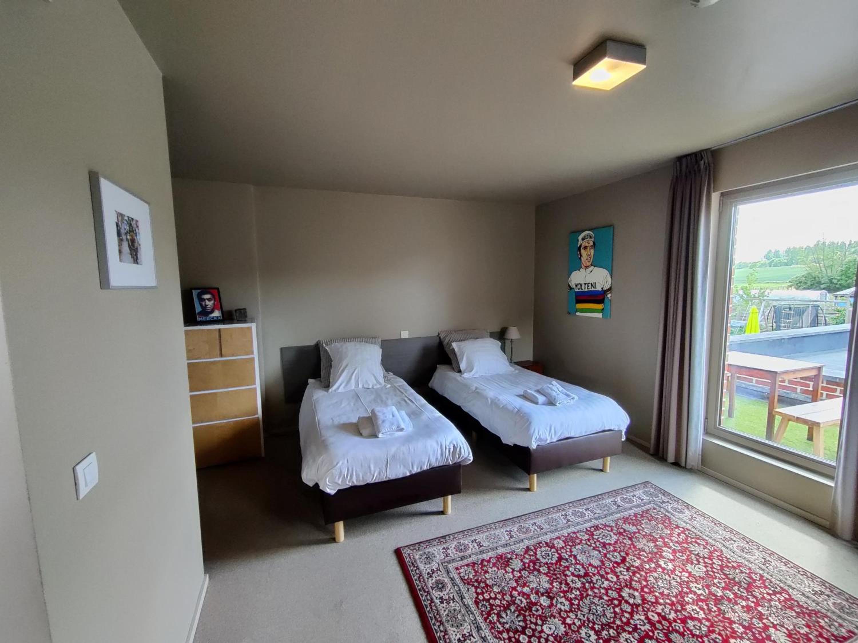 Superior Twin Room - Photo 4