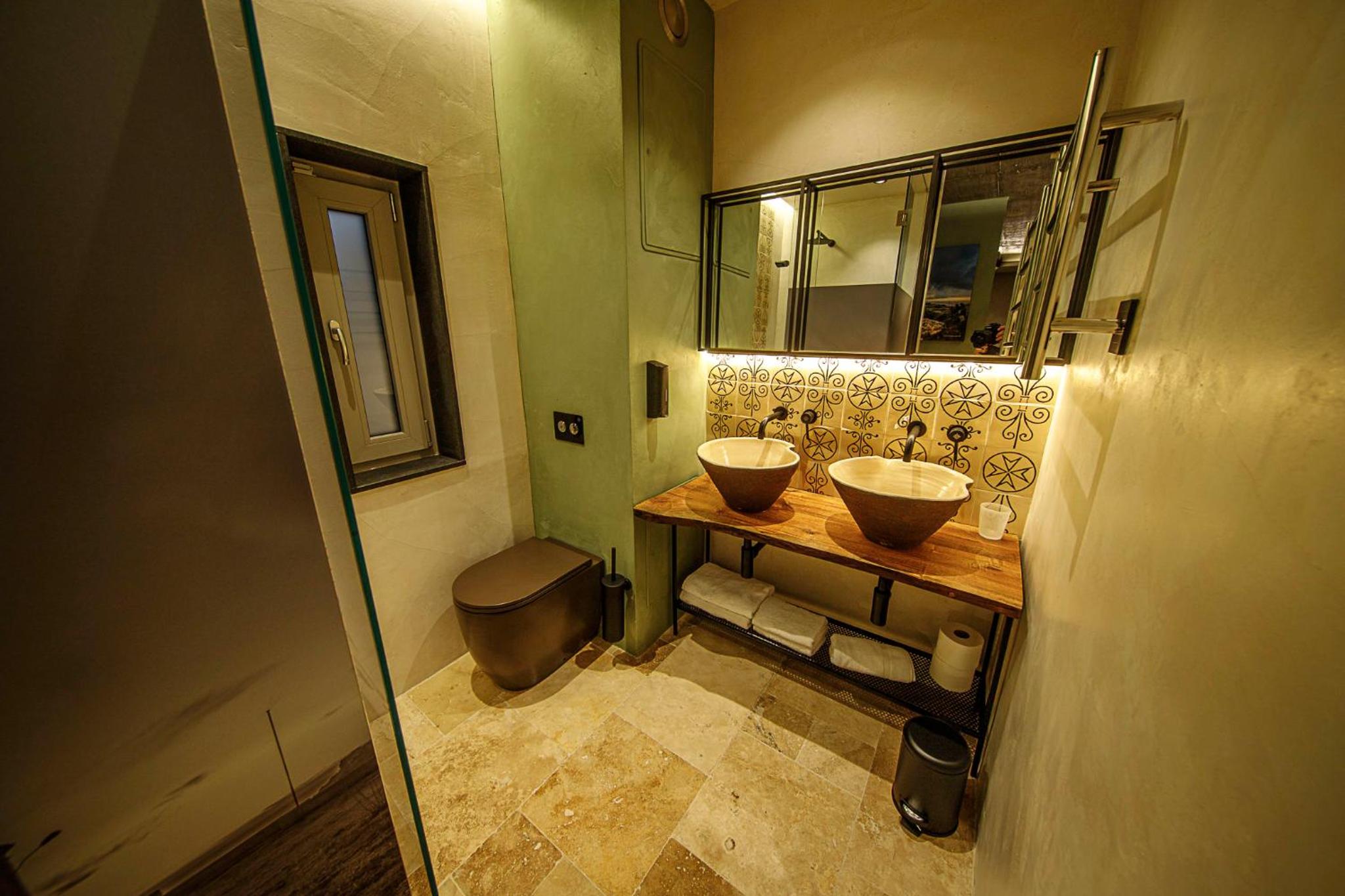 Superior King Room with Terrace - Photo 8