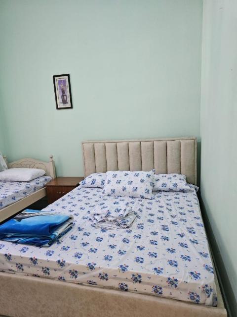 One-Bedroom Apartment photo 3