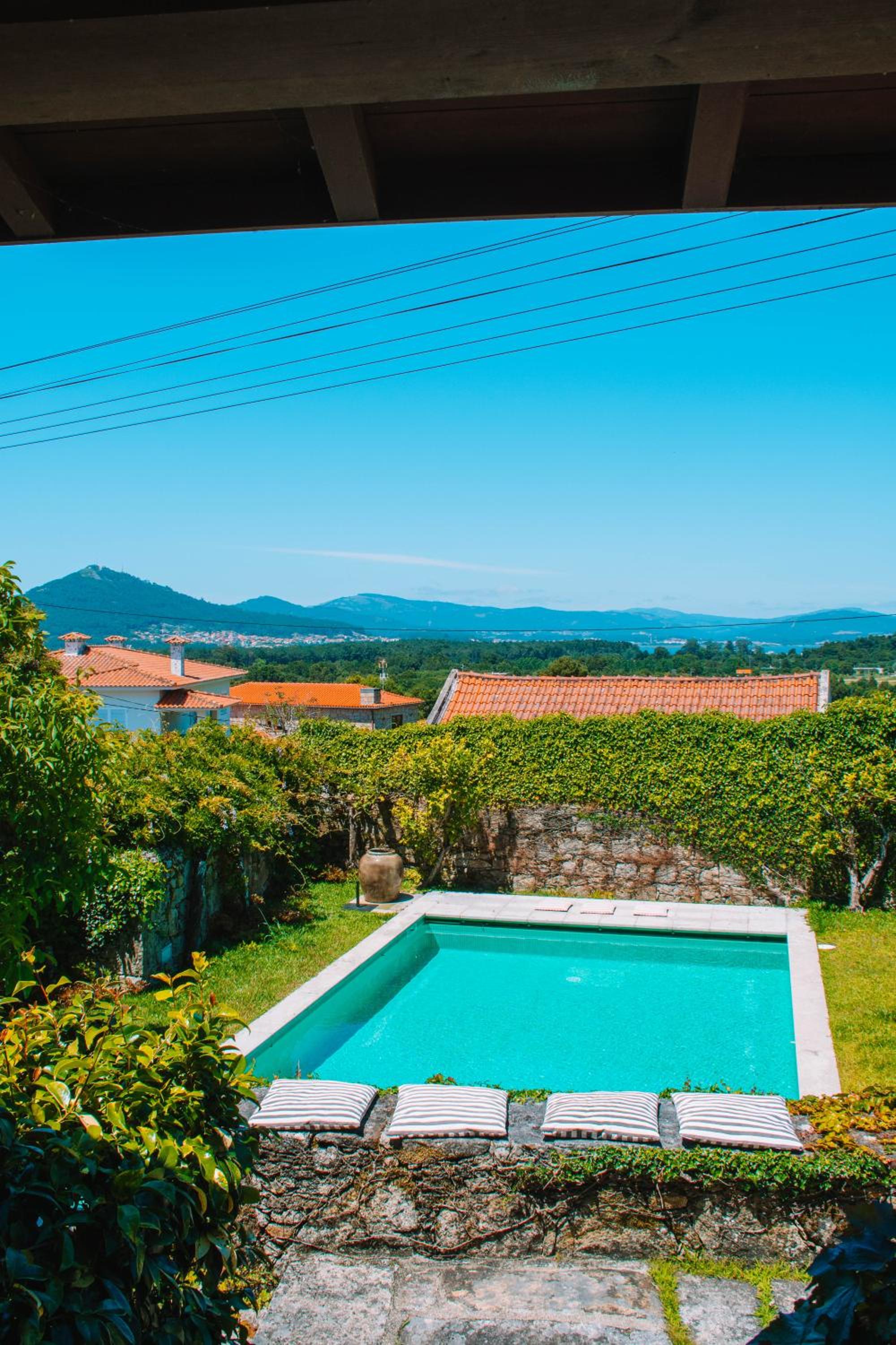 Villa photo 2