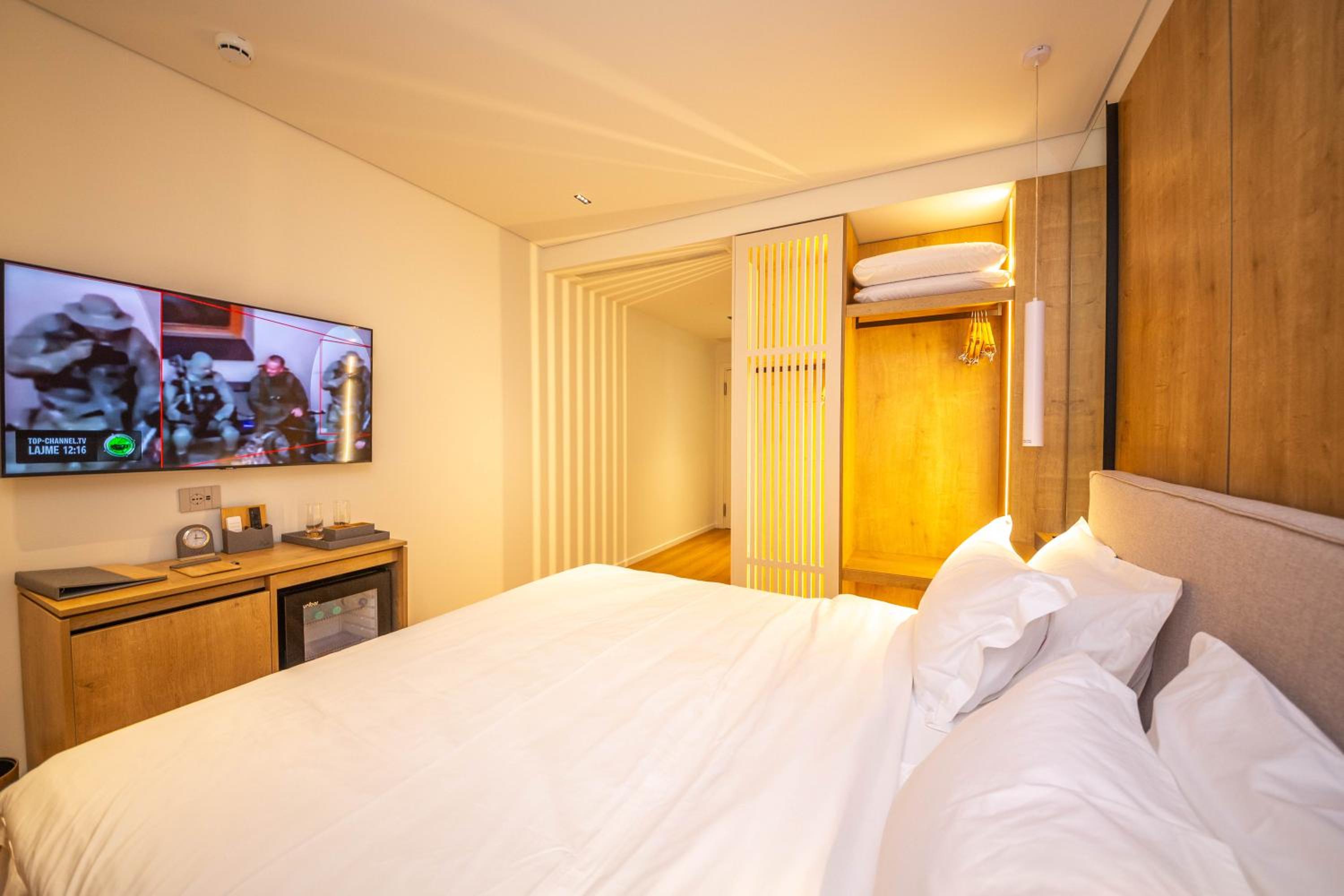 Deluxe Double Room with Balcony