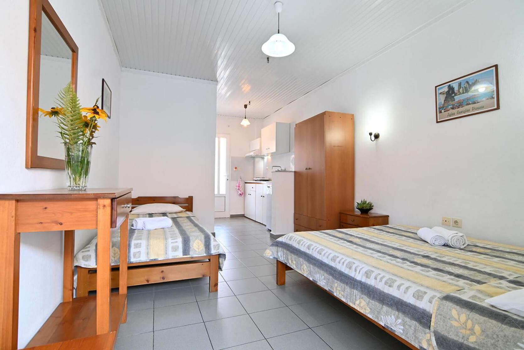 Triple Room - Photo 5
