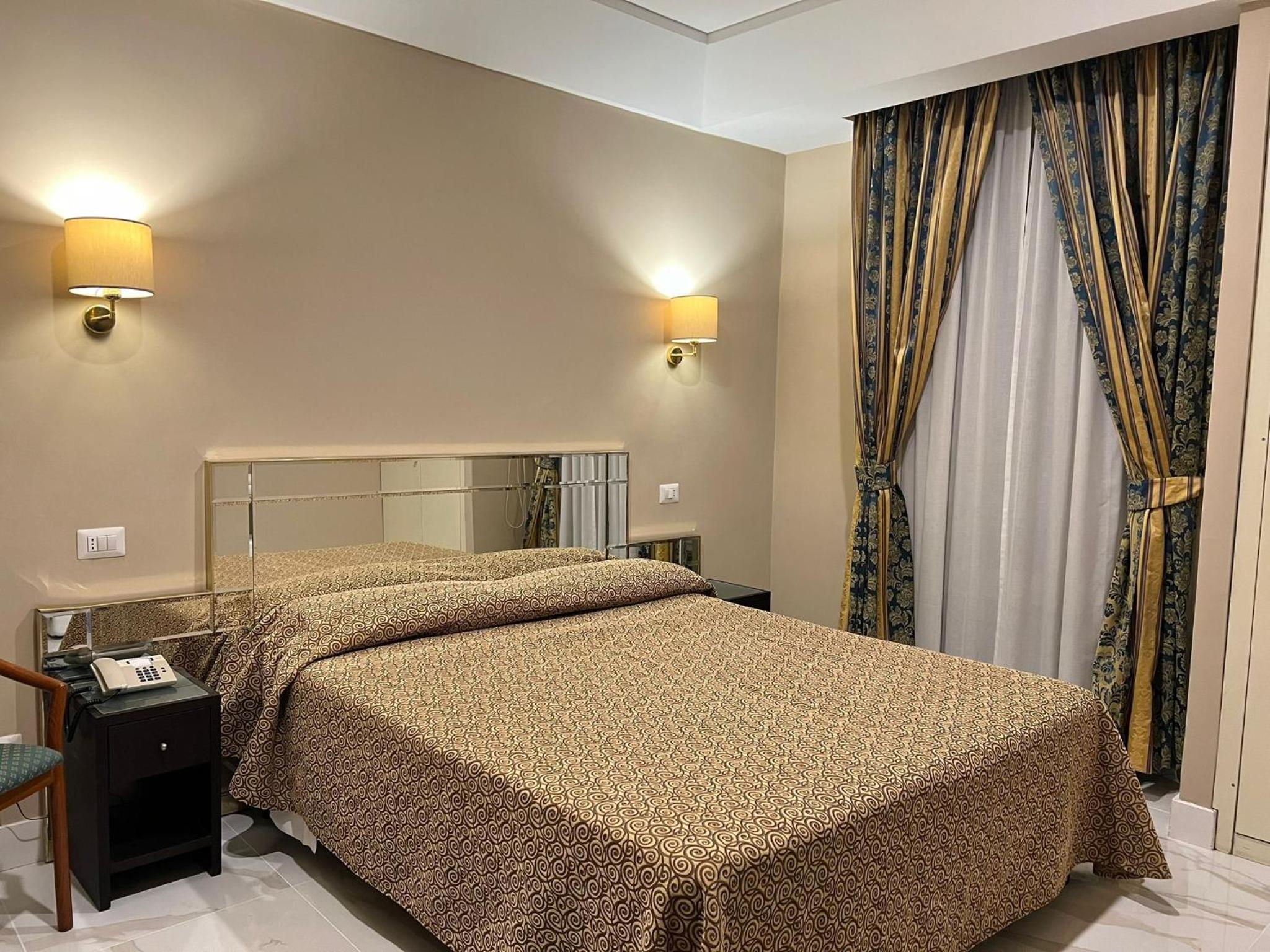 Double or Twin Room photo 2