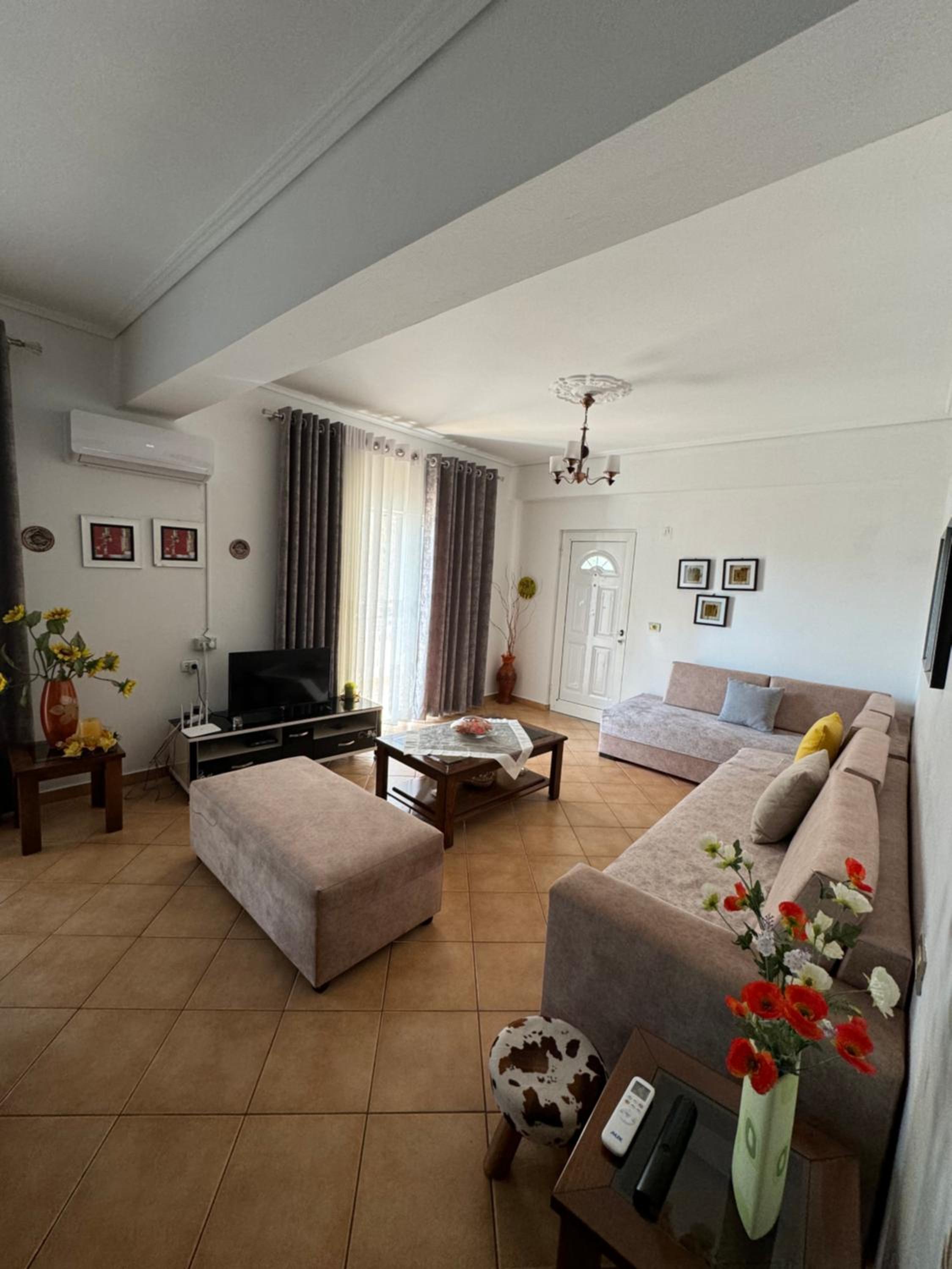 One-Bedroom Apartment with Balcony