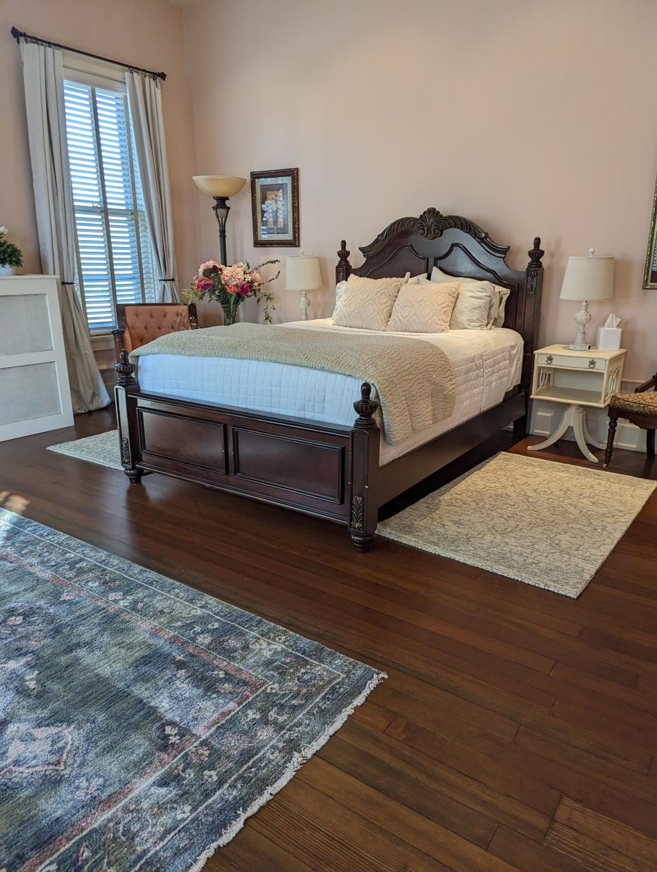 Double Room with Private Bathroom photo 3