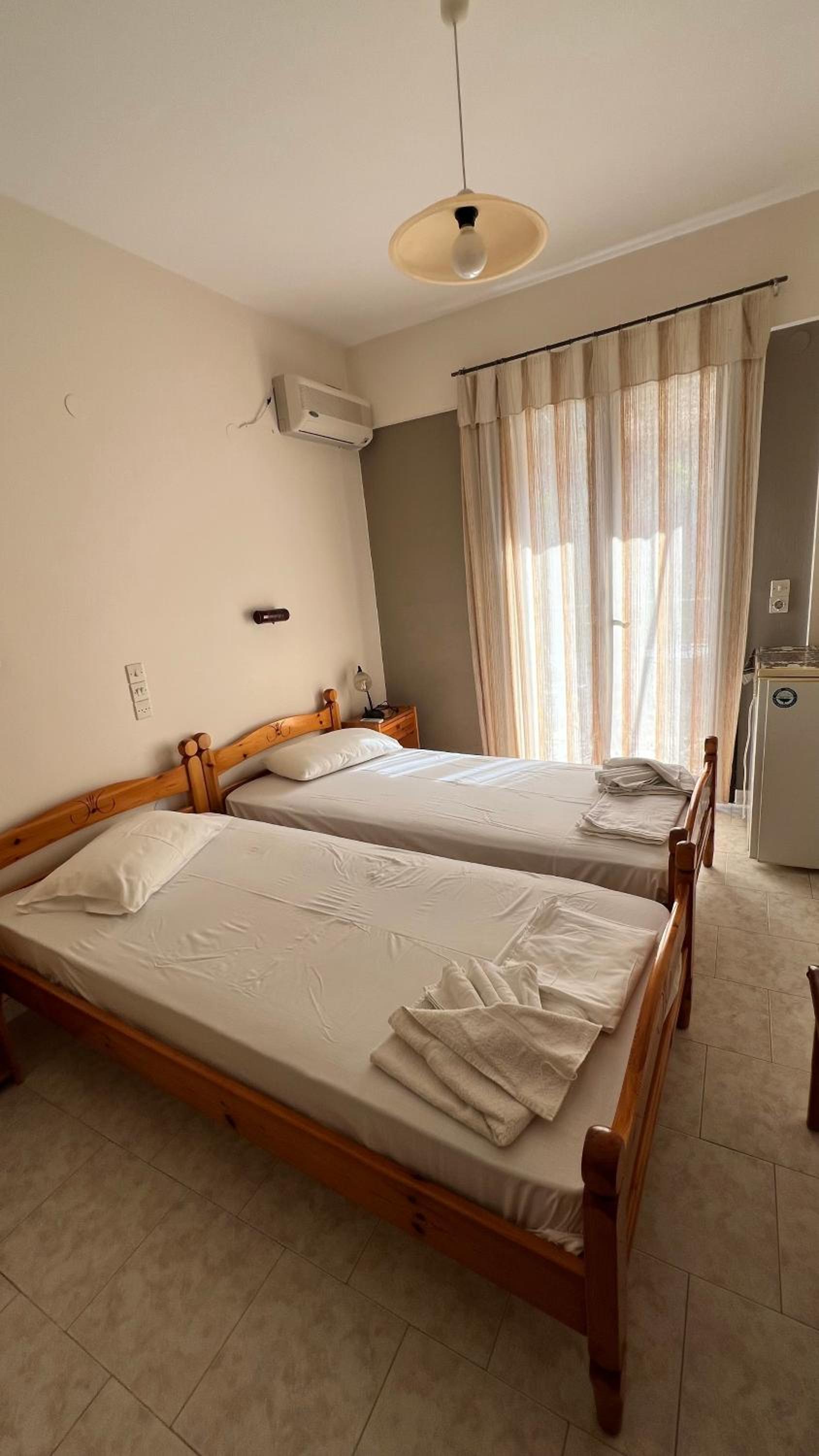 Twin Room with Mountain View photo 2