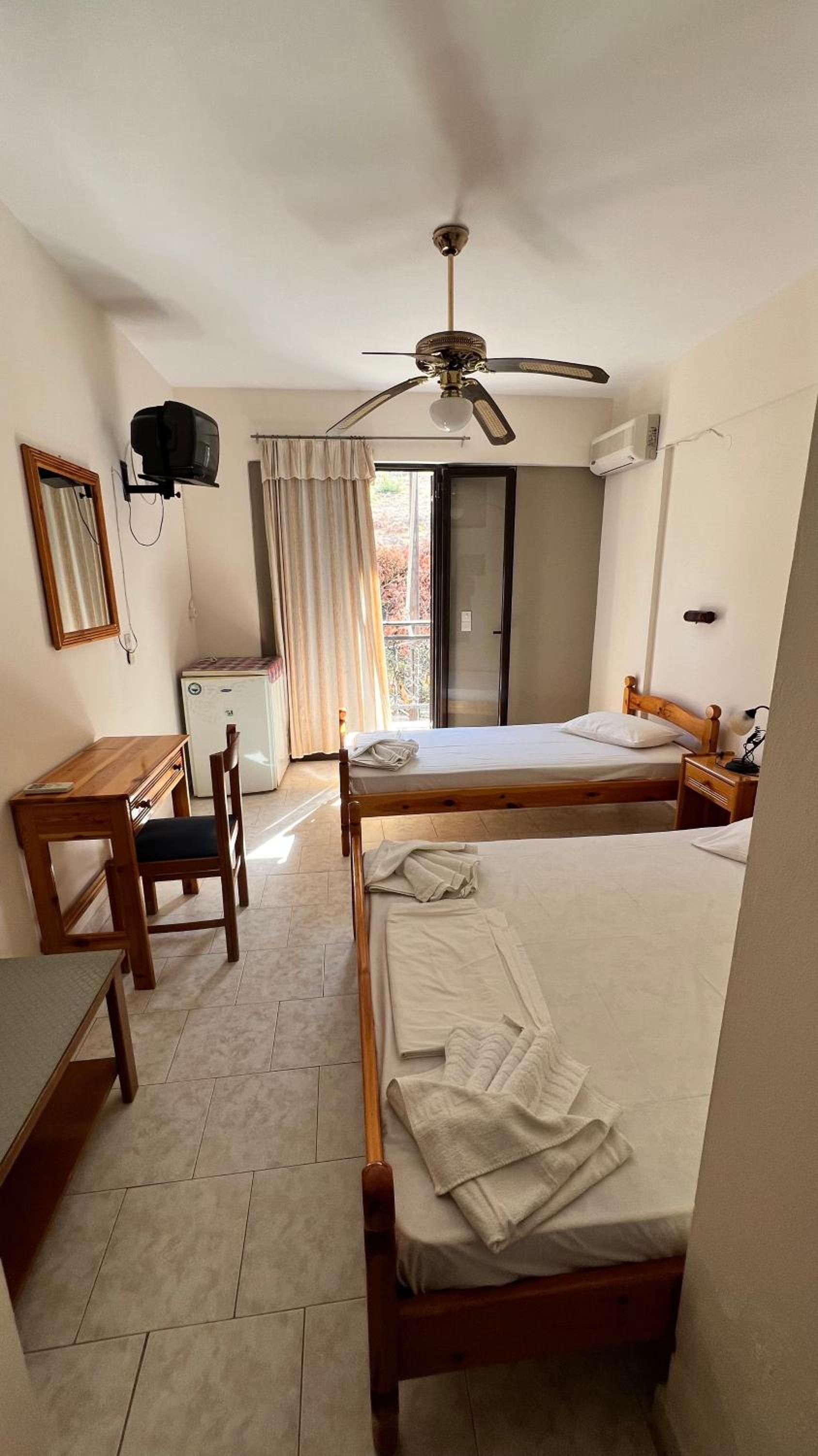 Triple Room with Balcony photo 1