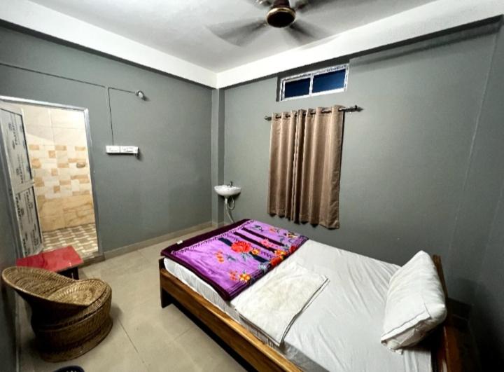 Large Single Room photo 1