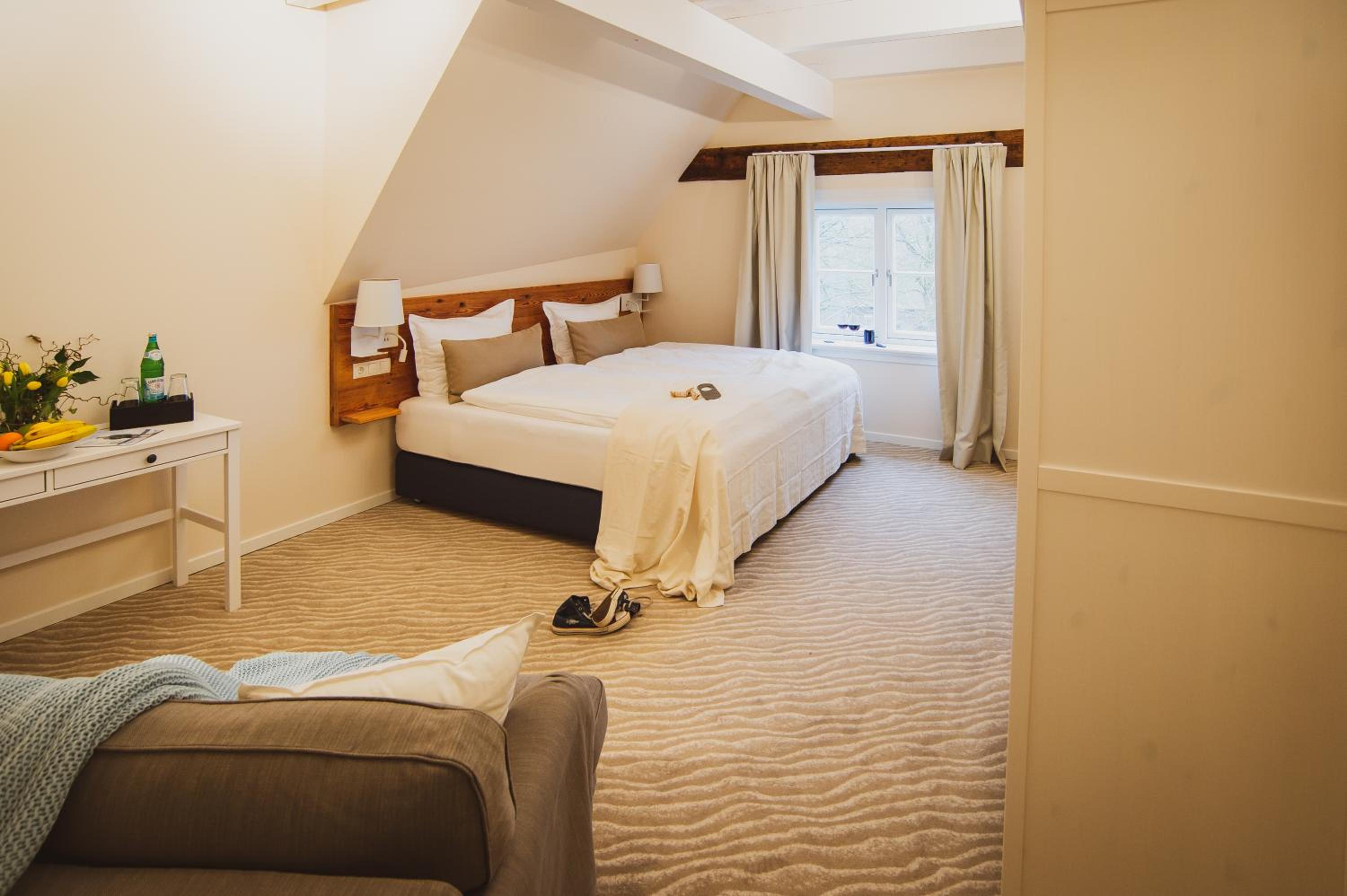 Deluxe King Room - Photo 1