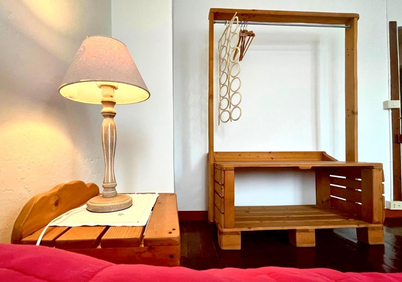 Single Room with Private External Bathroom photo 1