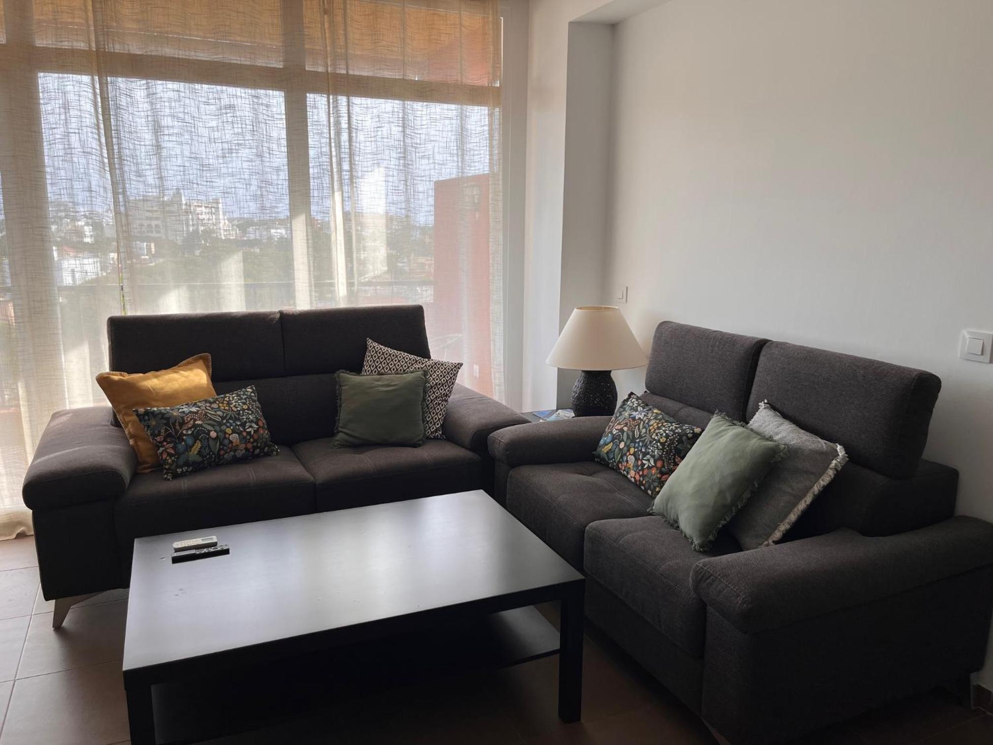 One-Bedroom Apartment photo 2