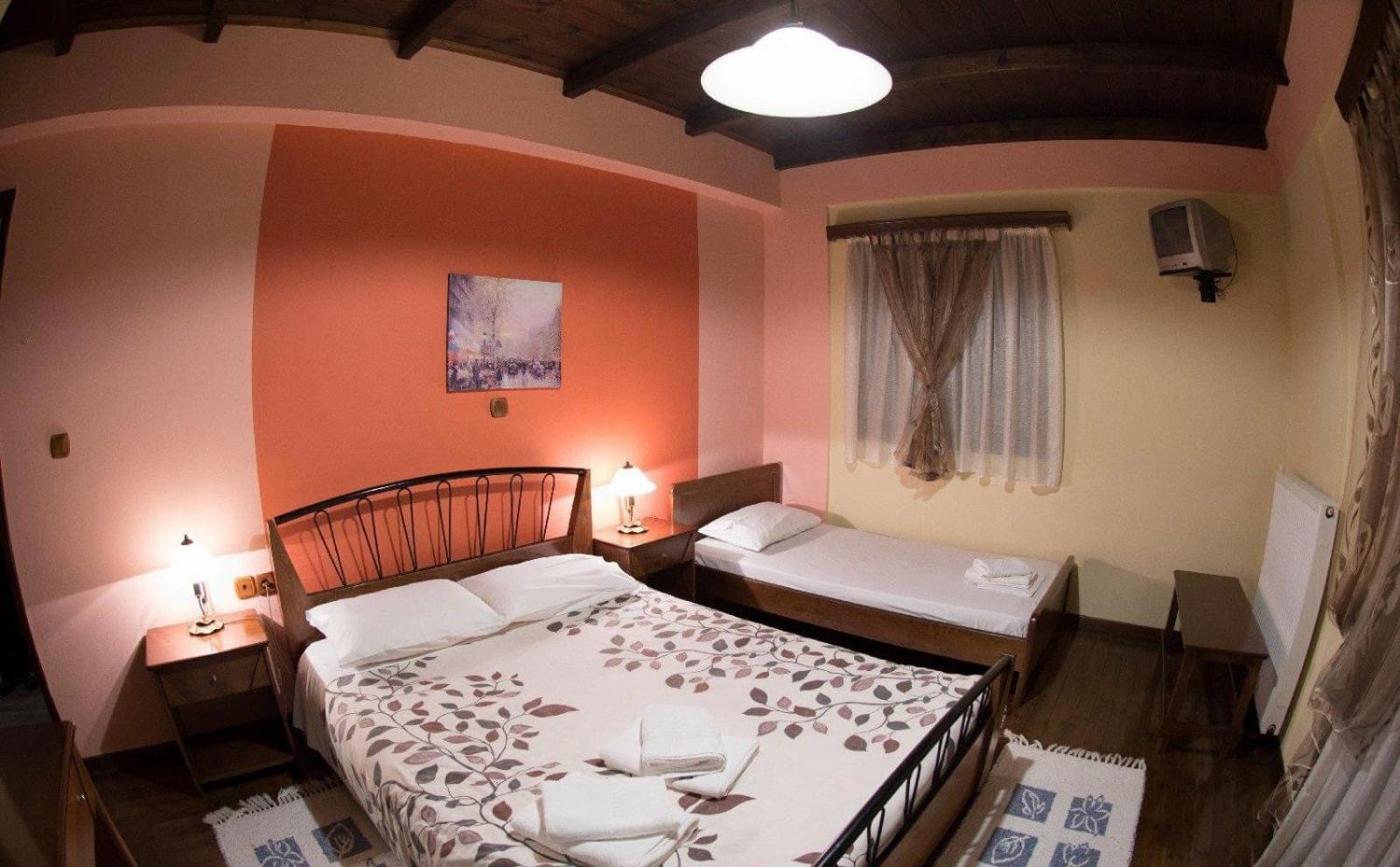 Triple Room with Mountain View